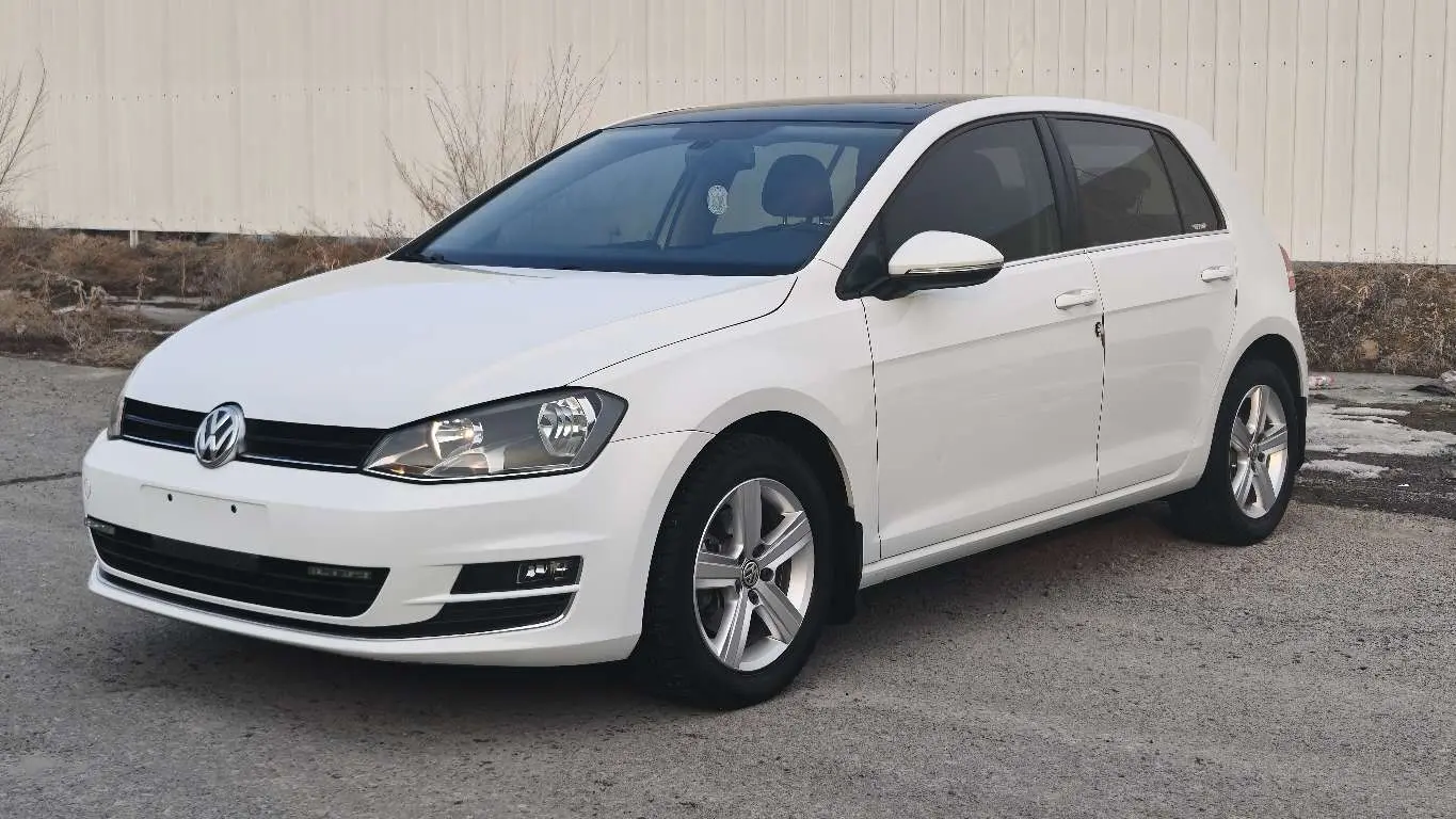 Volkswagen Golf  из Китая