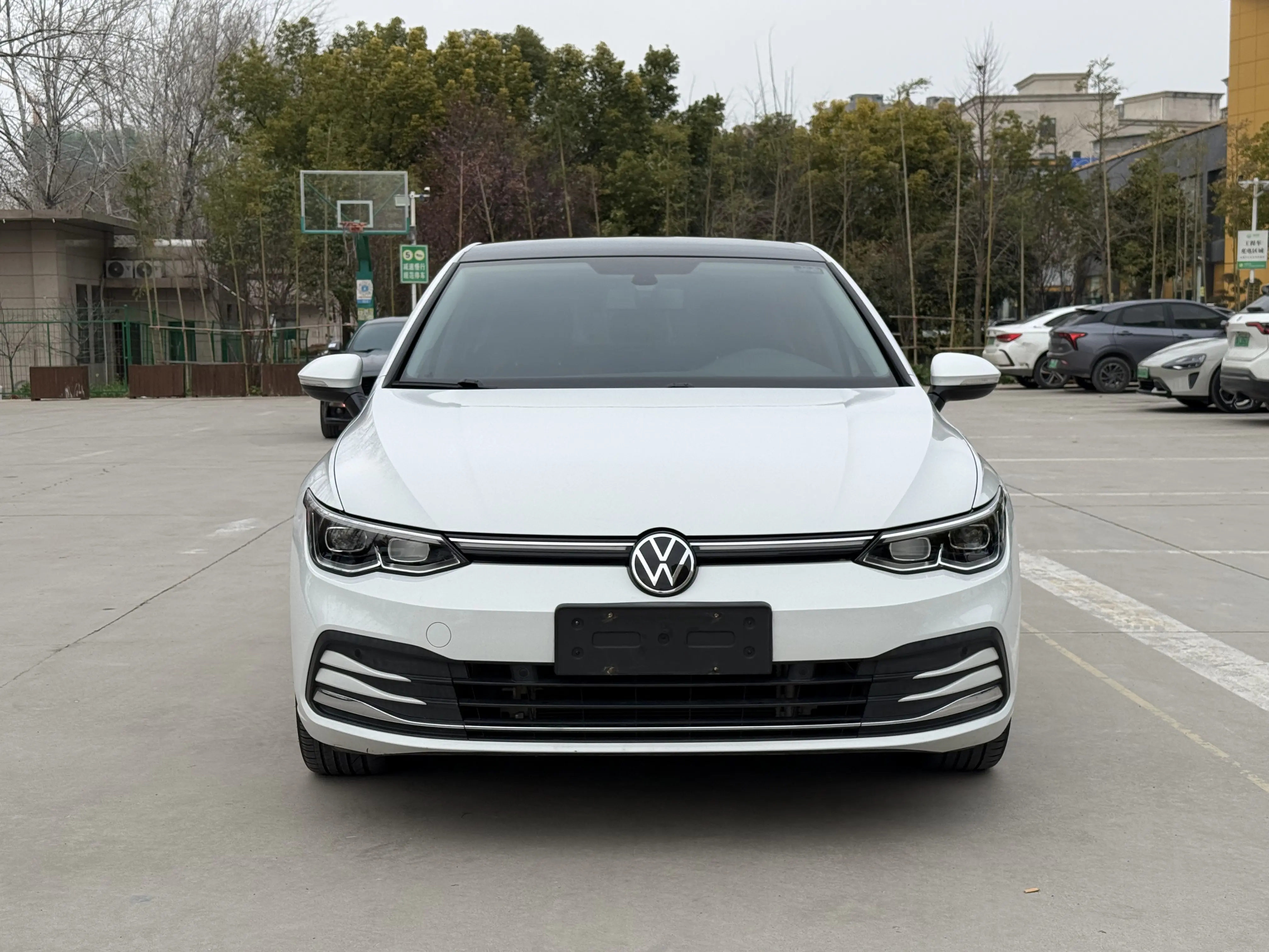Volkswagen Golf  из Китая