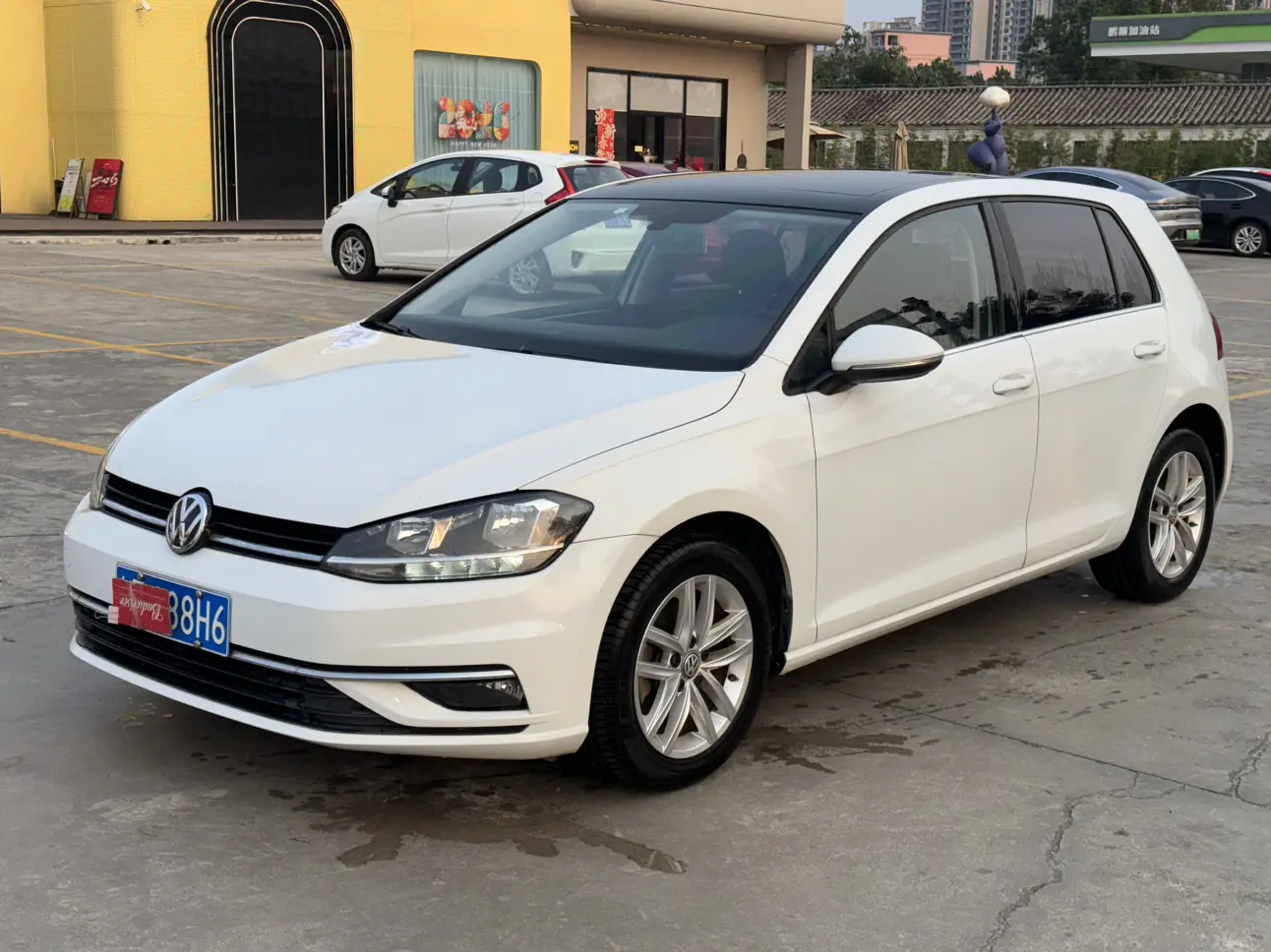 Volkswagen Golf  из Китая
