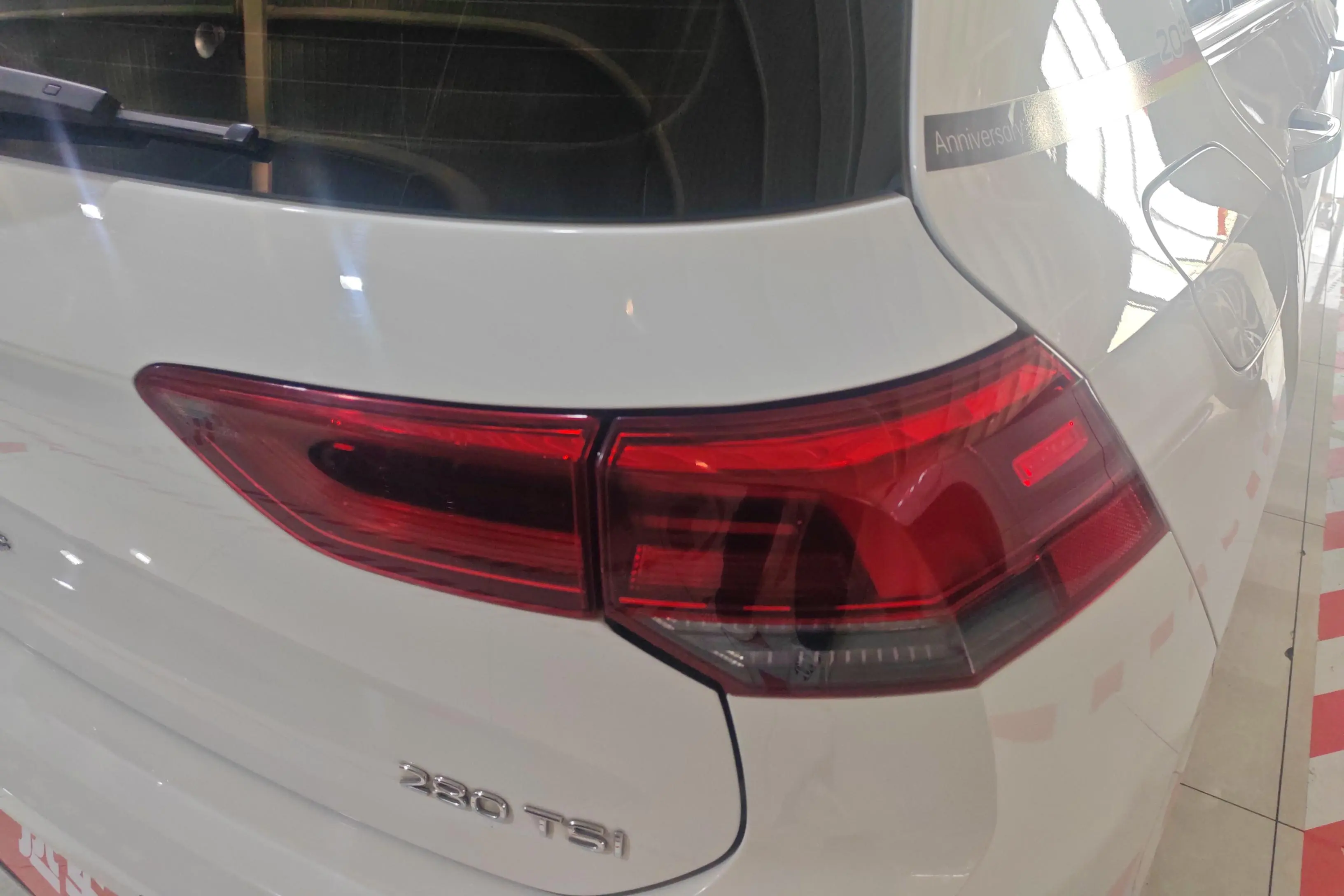 Volkswagen Golf  из Китая