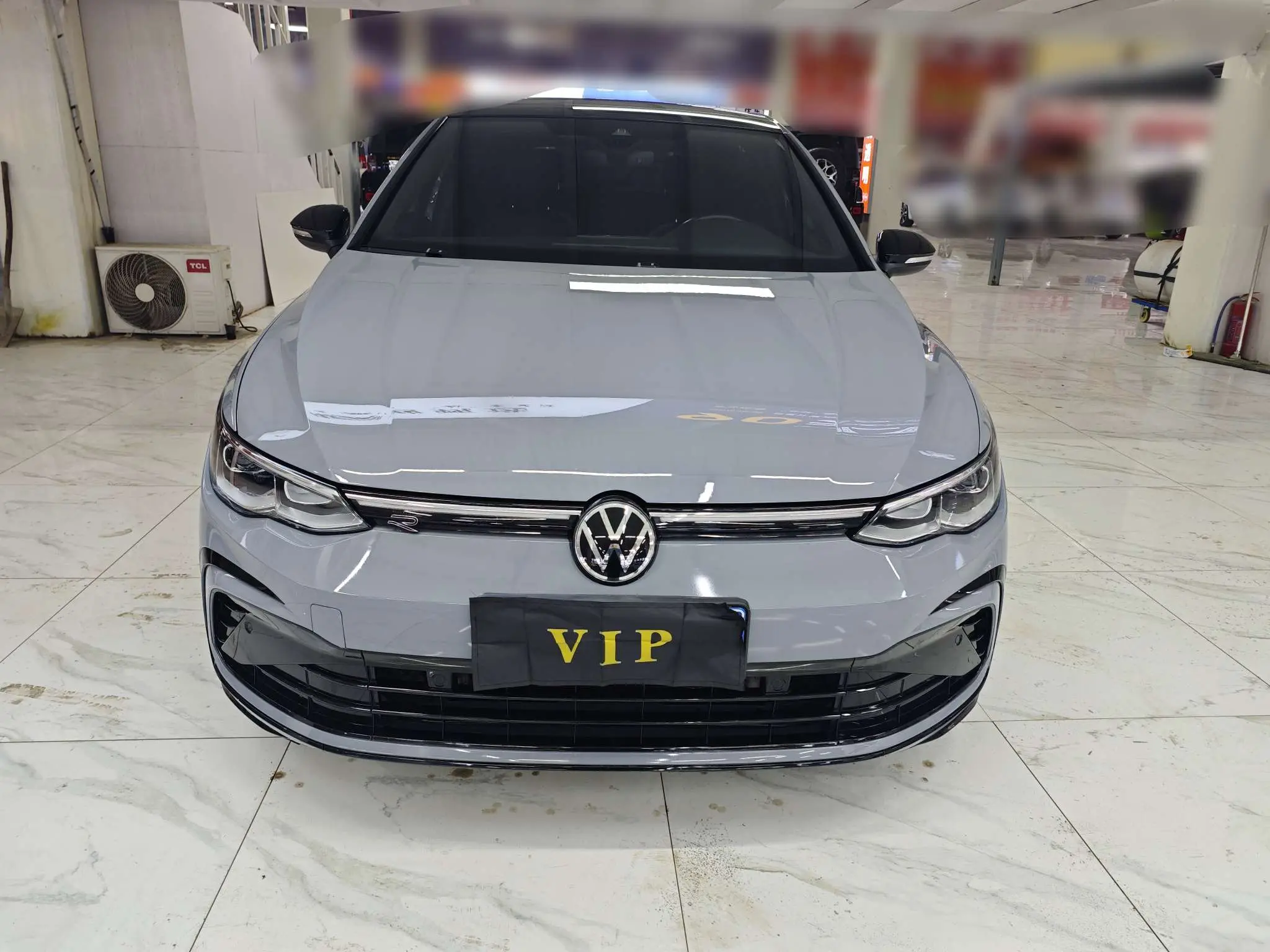 Volkswagen Golf  из Китая