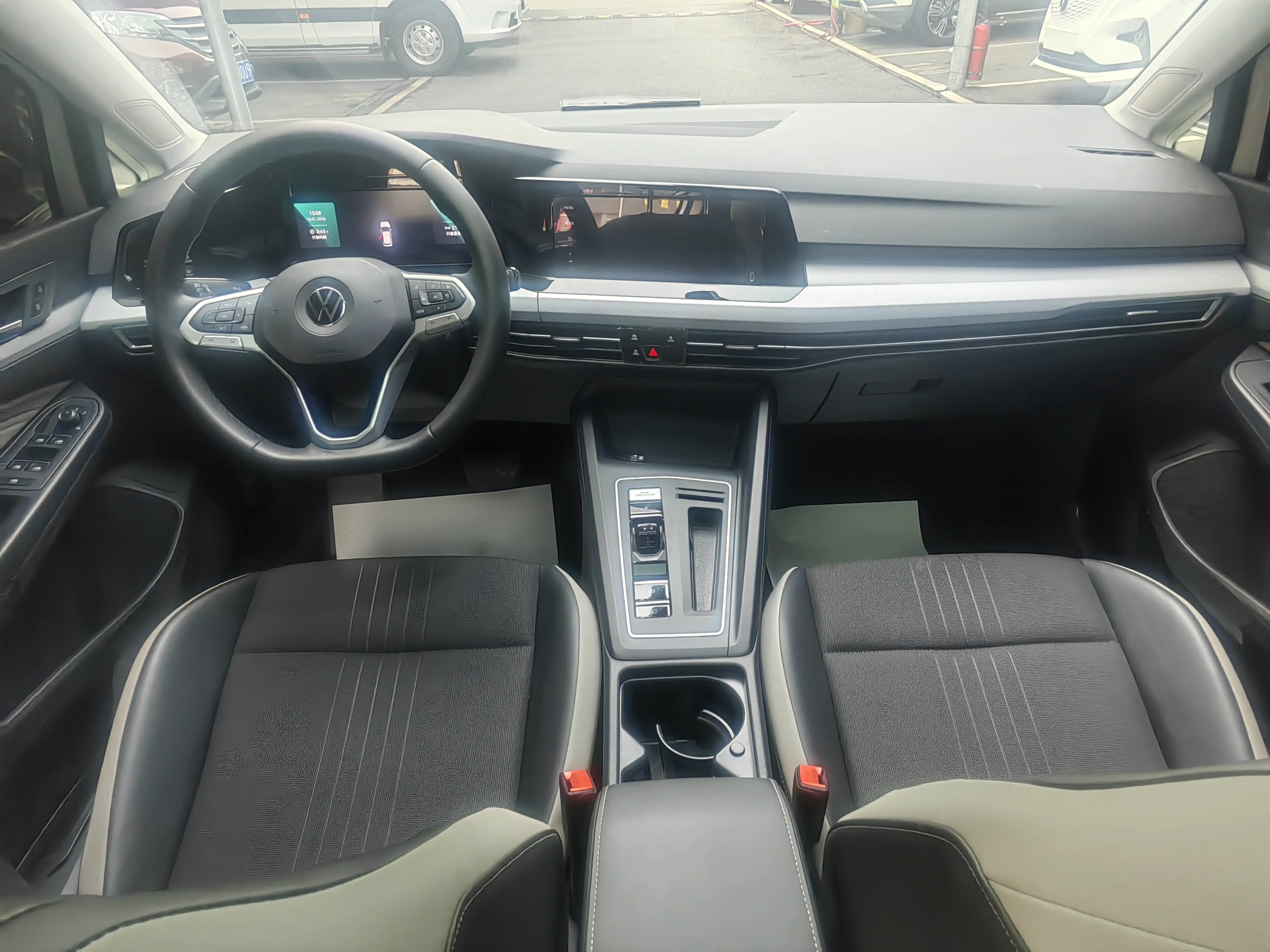 Volkswagen Golf  из Китая