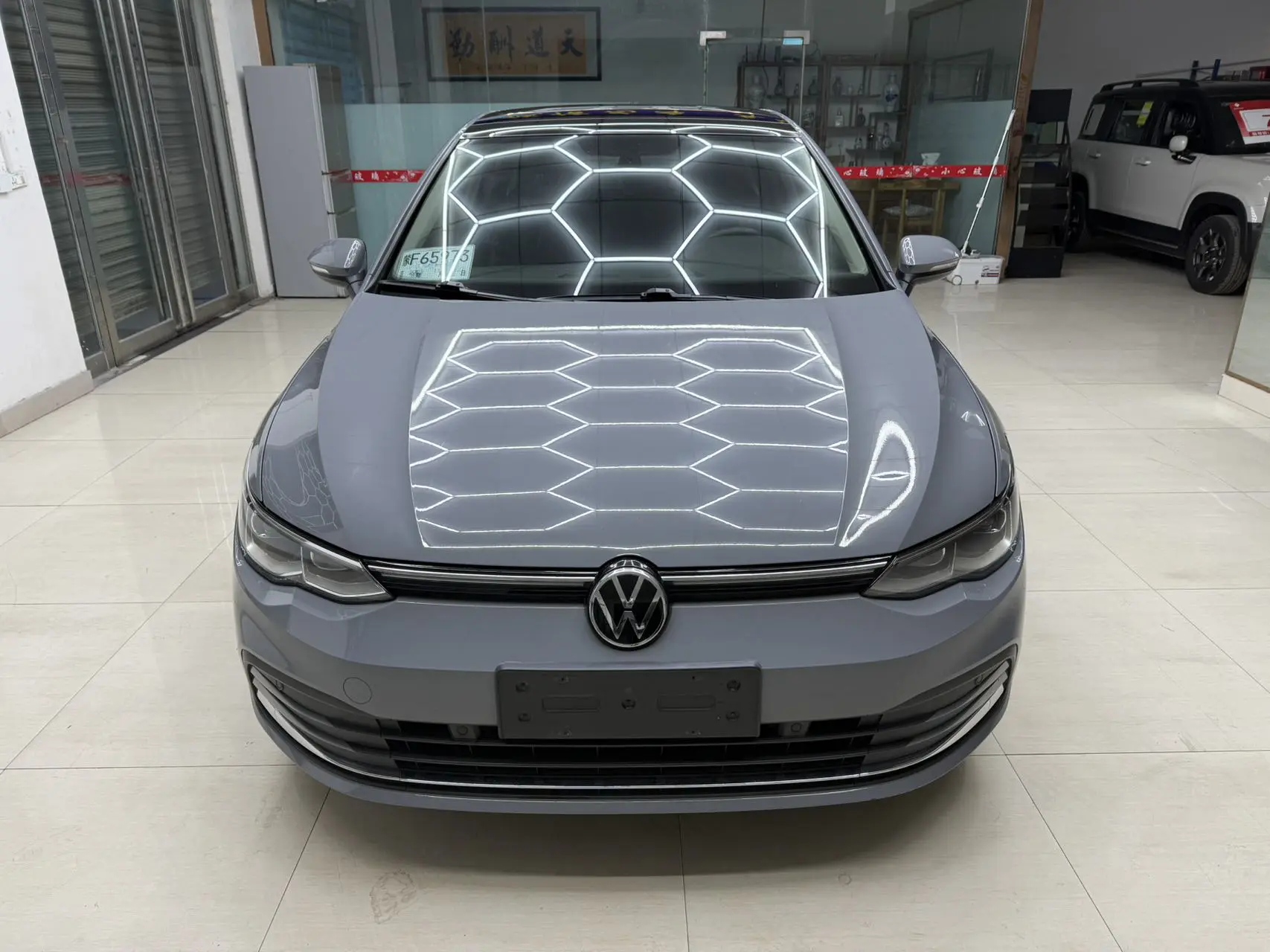 Volkswagen Golf  из Китая