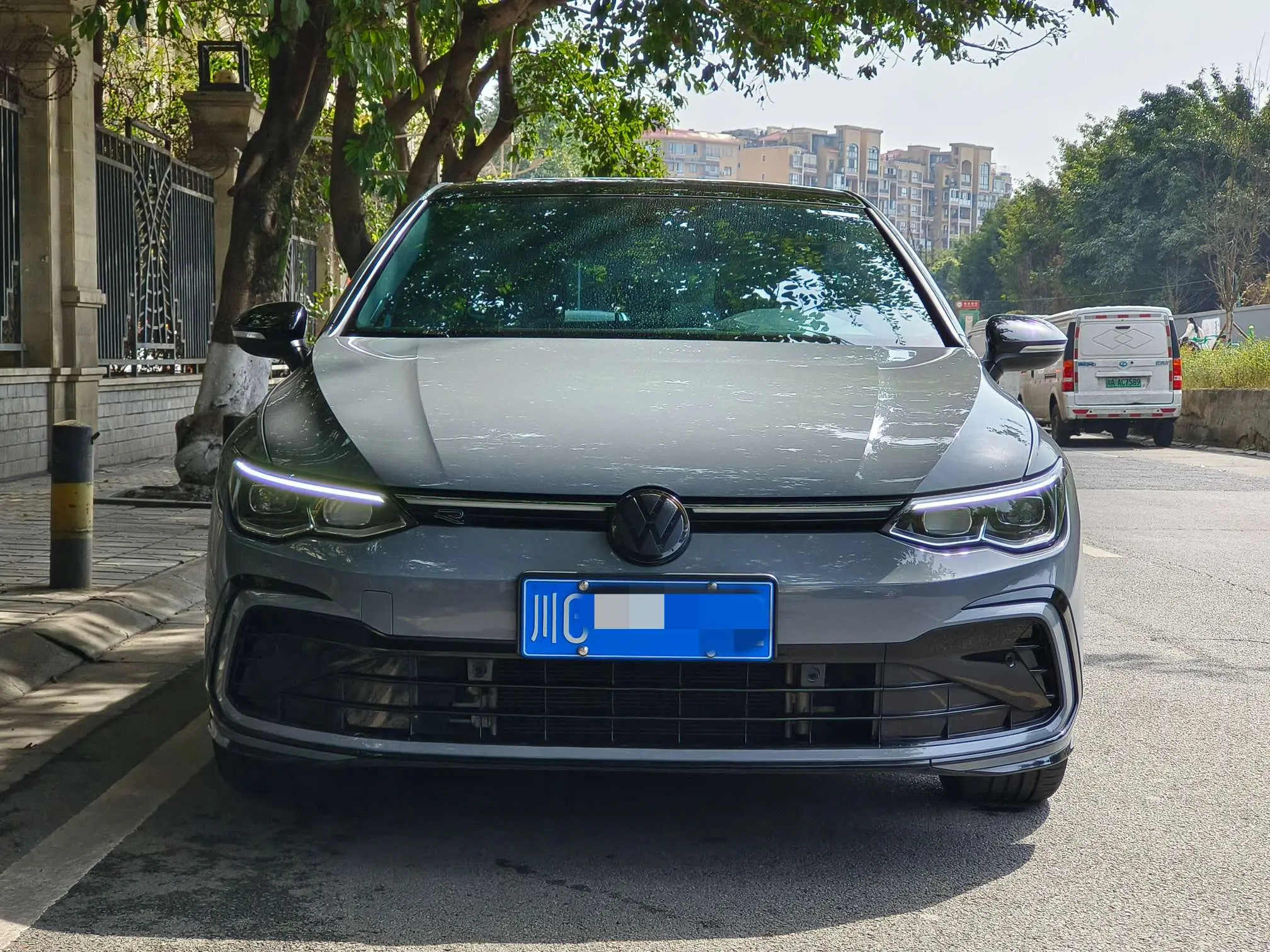 Volkswagen Golf  из Китая