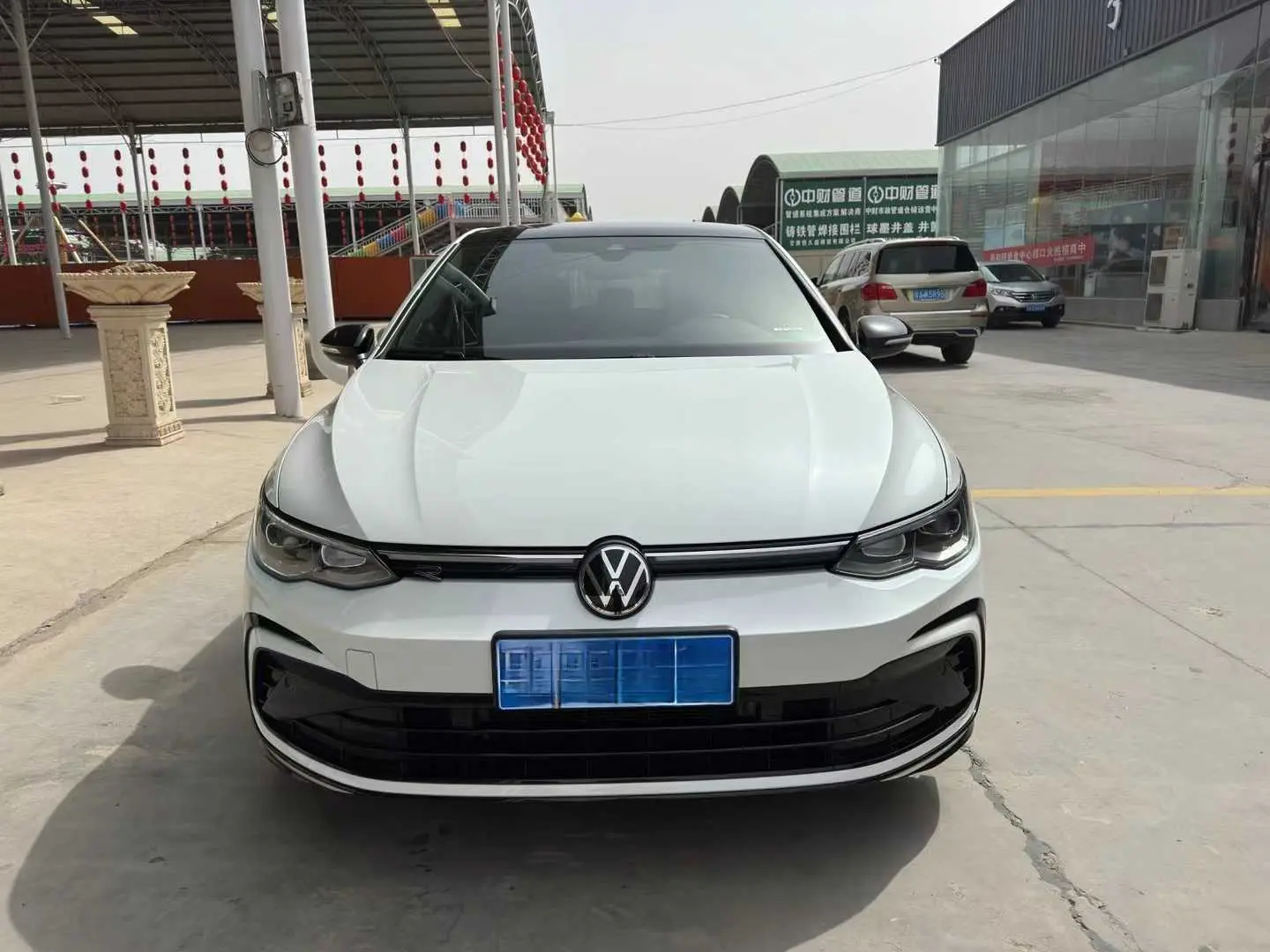 Volkswagen Golf  из Китая