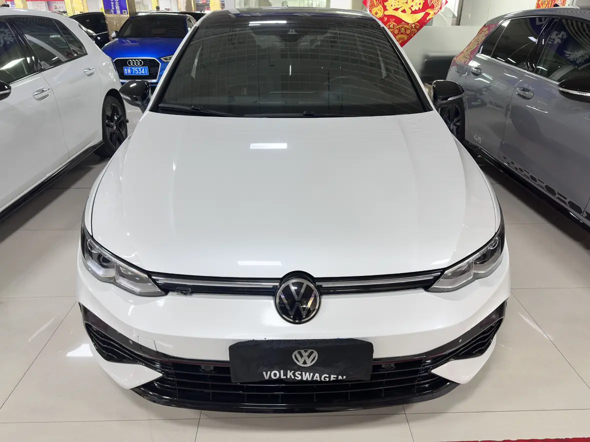 Volkswagen Golf  из Китая