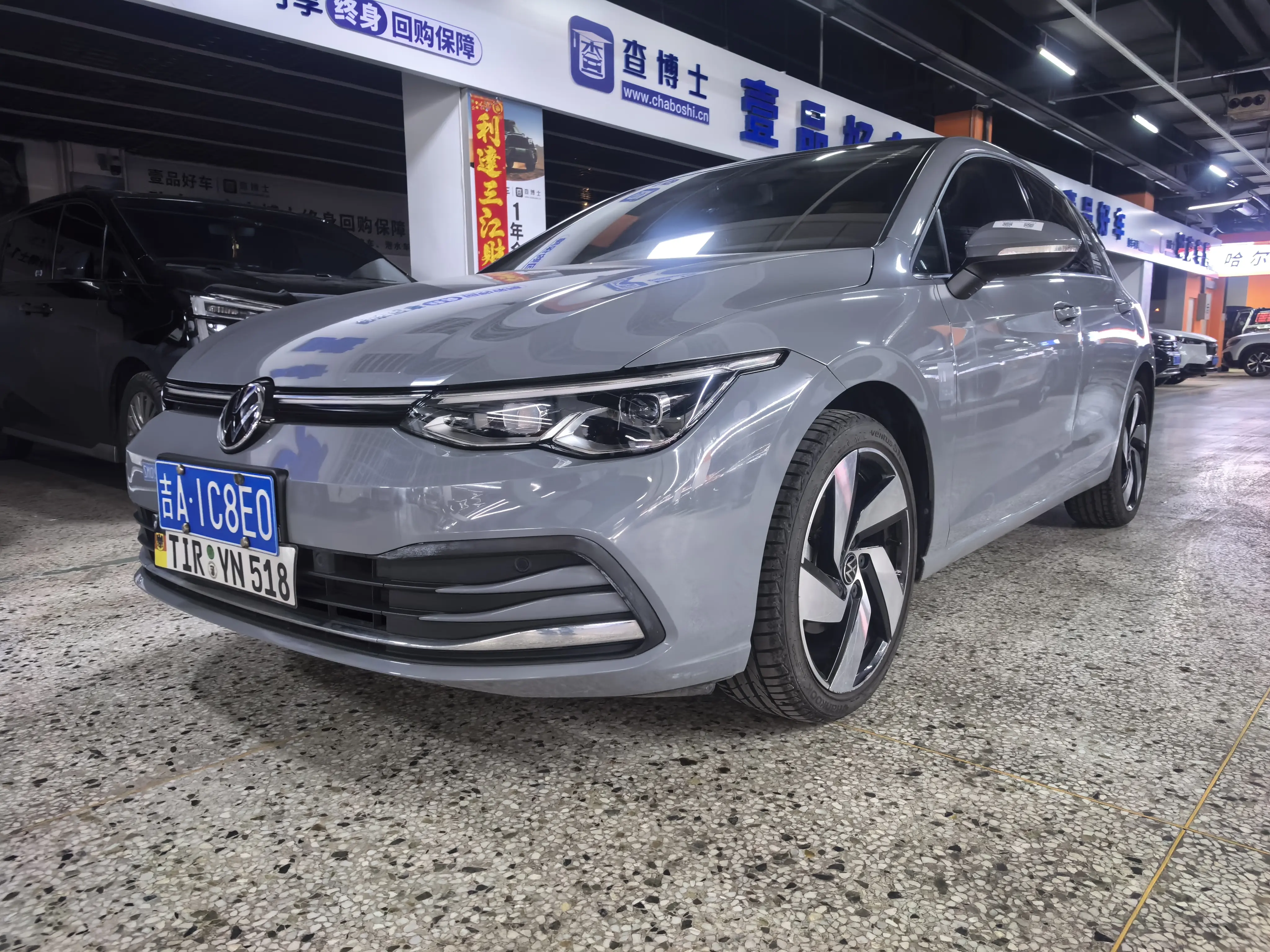 Volkswagen Golf  из Китая