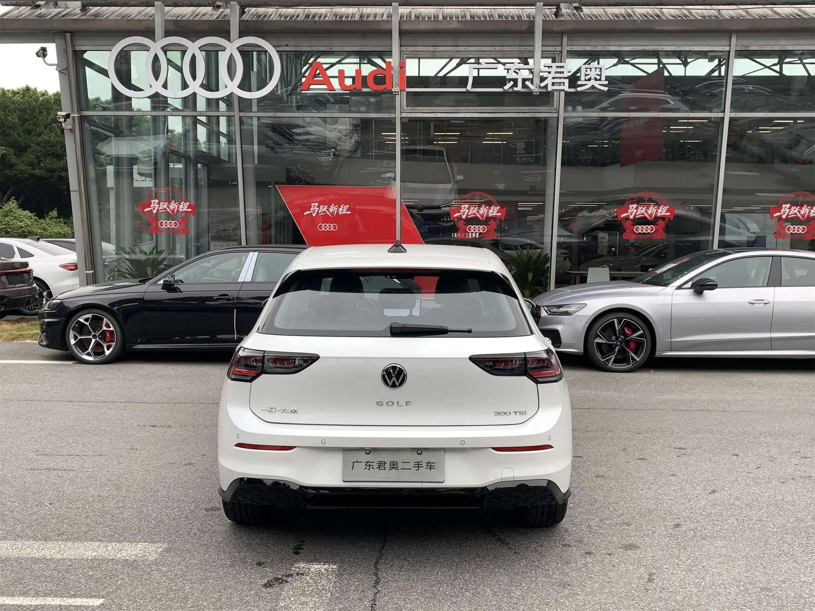 Volkswagen Golf  из Китая