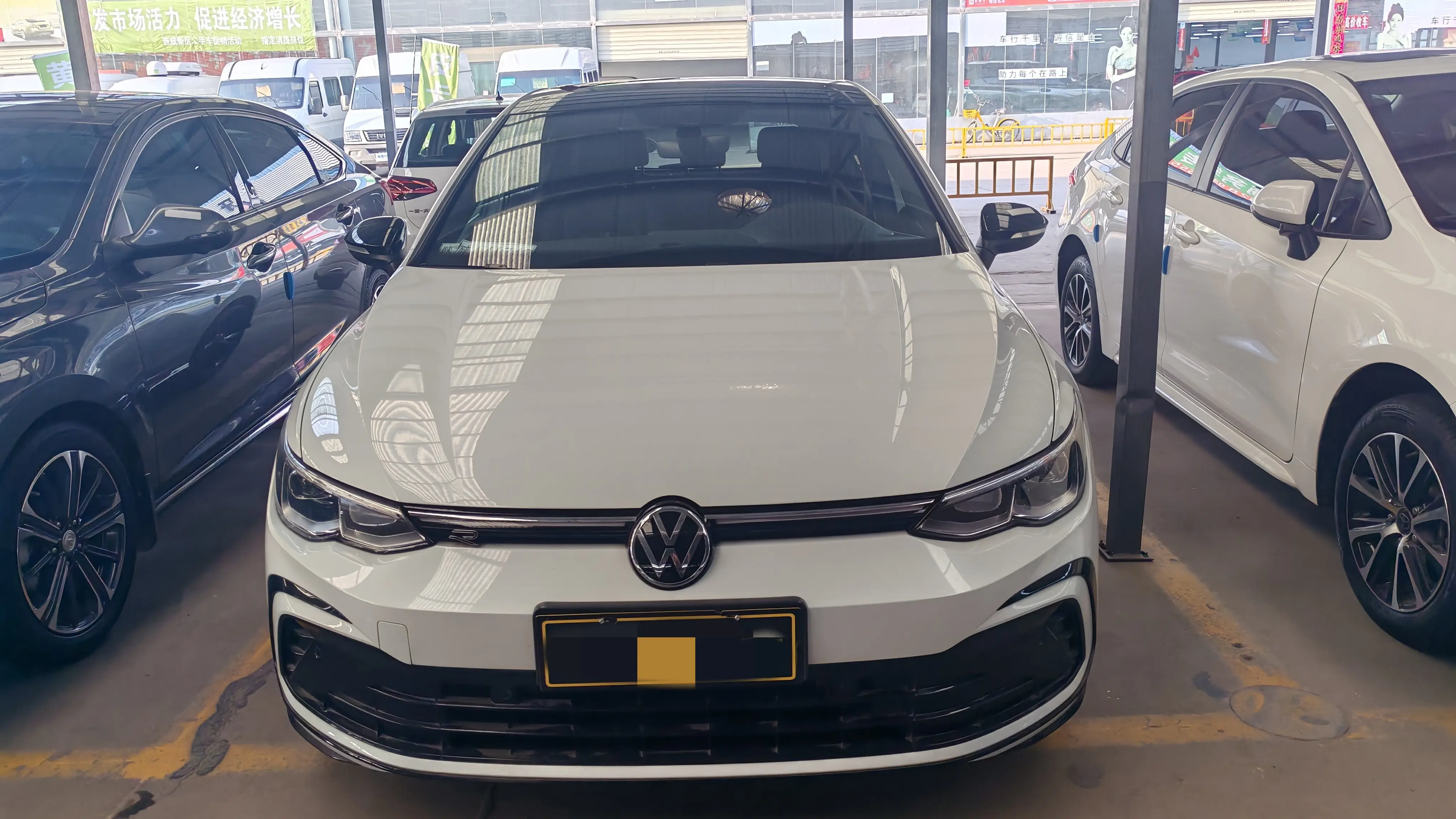 Volkswagen Golf  из Китая