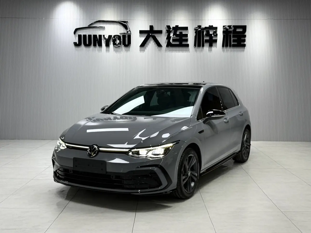 Volkswagen Golf  из Китая