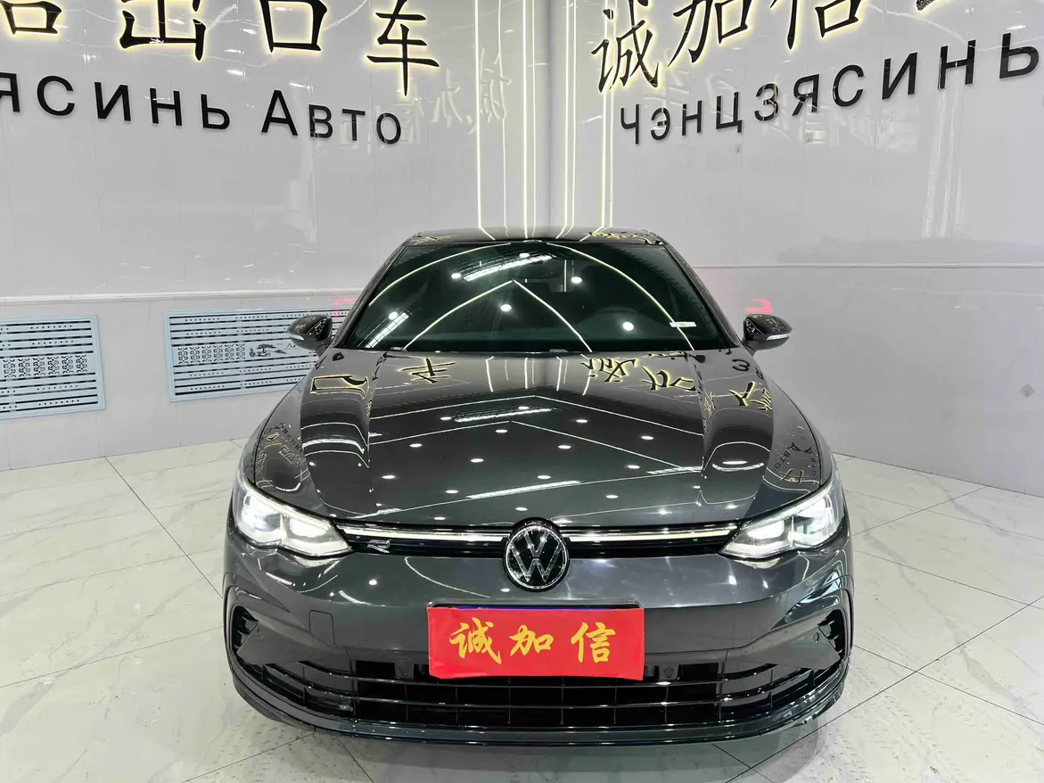 Volkswagen Golf  из Китая