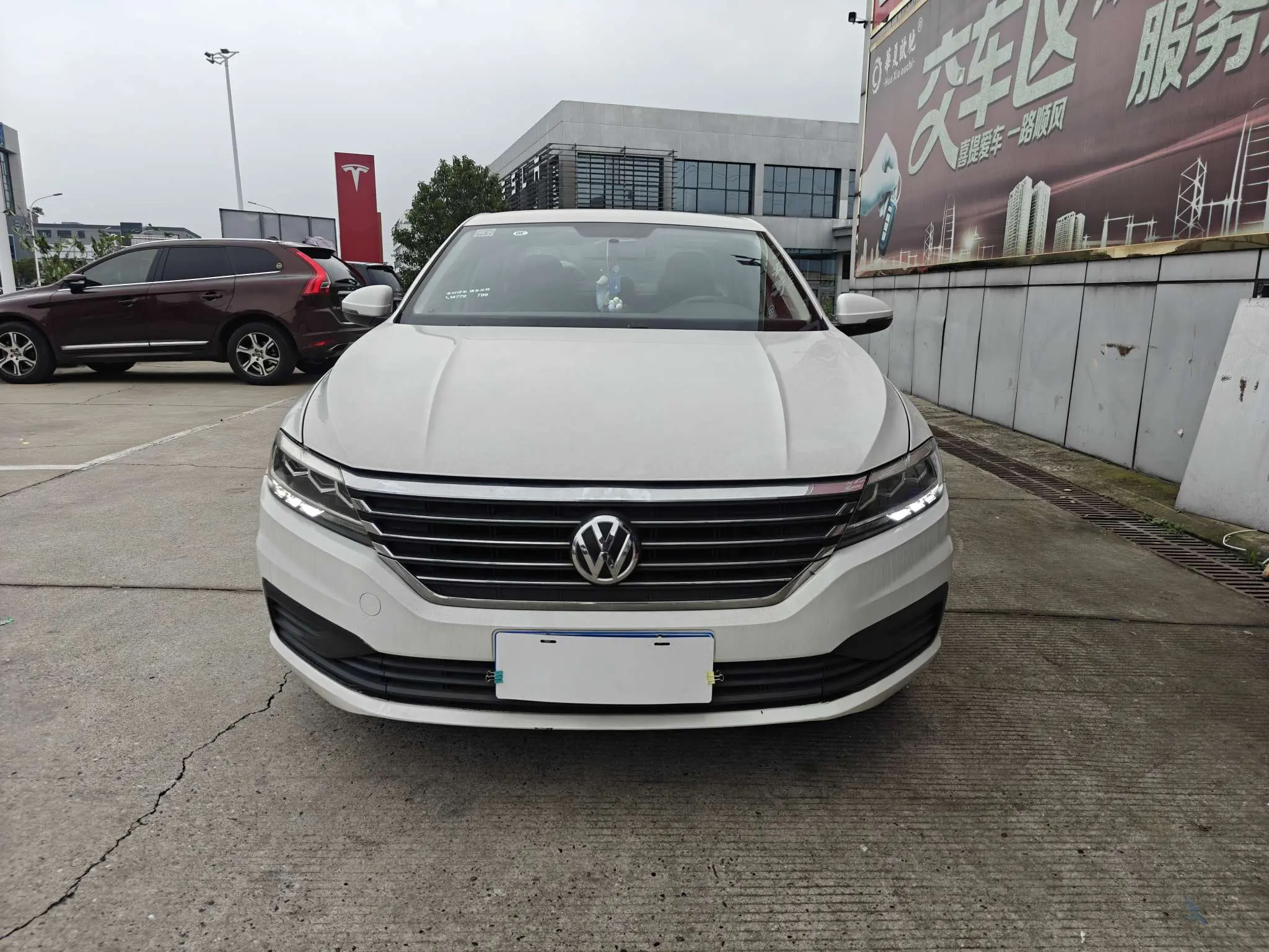 Volkswagen Lavida  из Китая