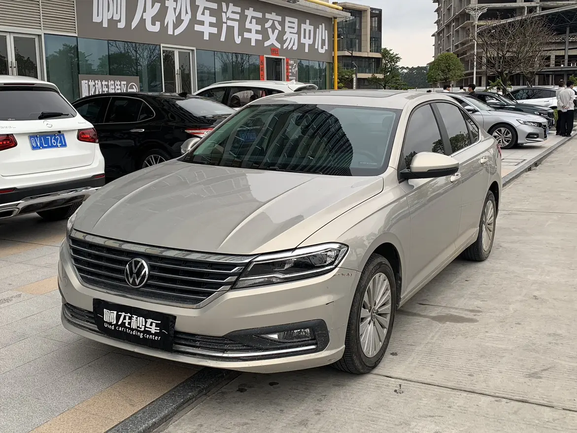 Volkswagen Lavida  из Китая