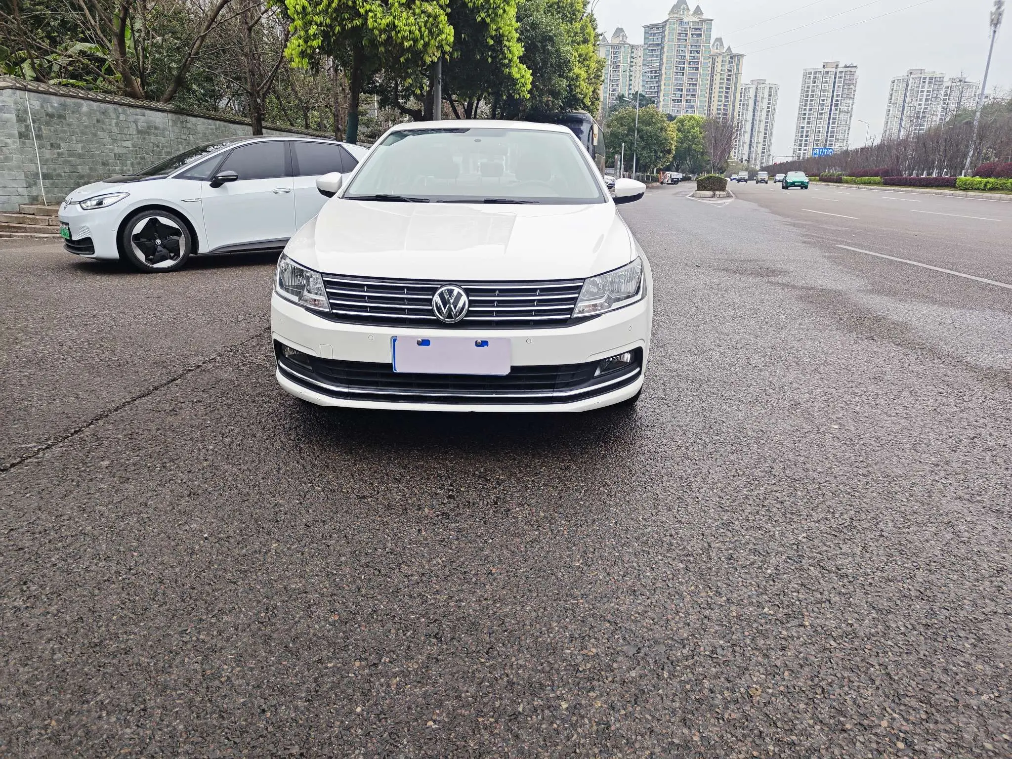 Volkswagen Lavida  из Китая