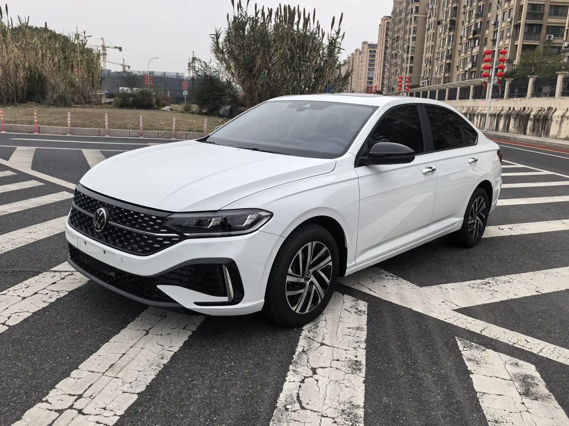 Volkswagen Lavida  из Китая