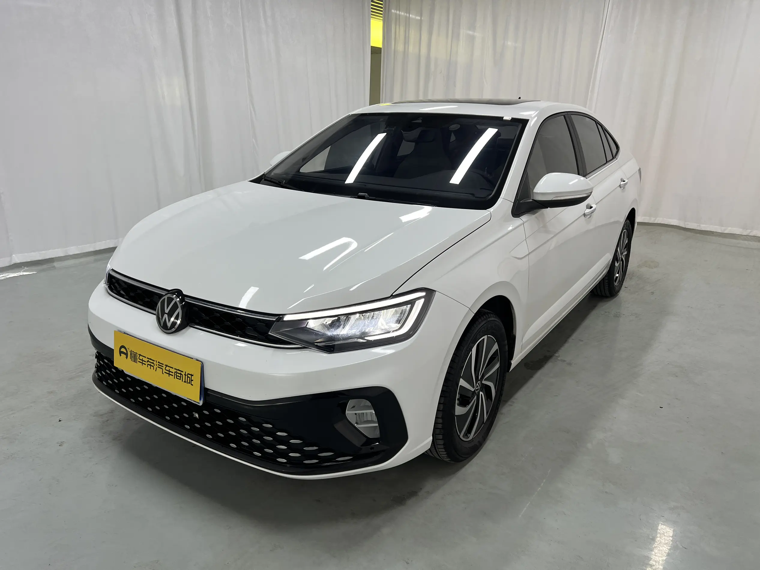 Volkswagen Lavida  из Китая