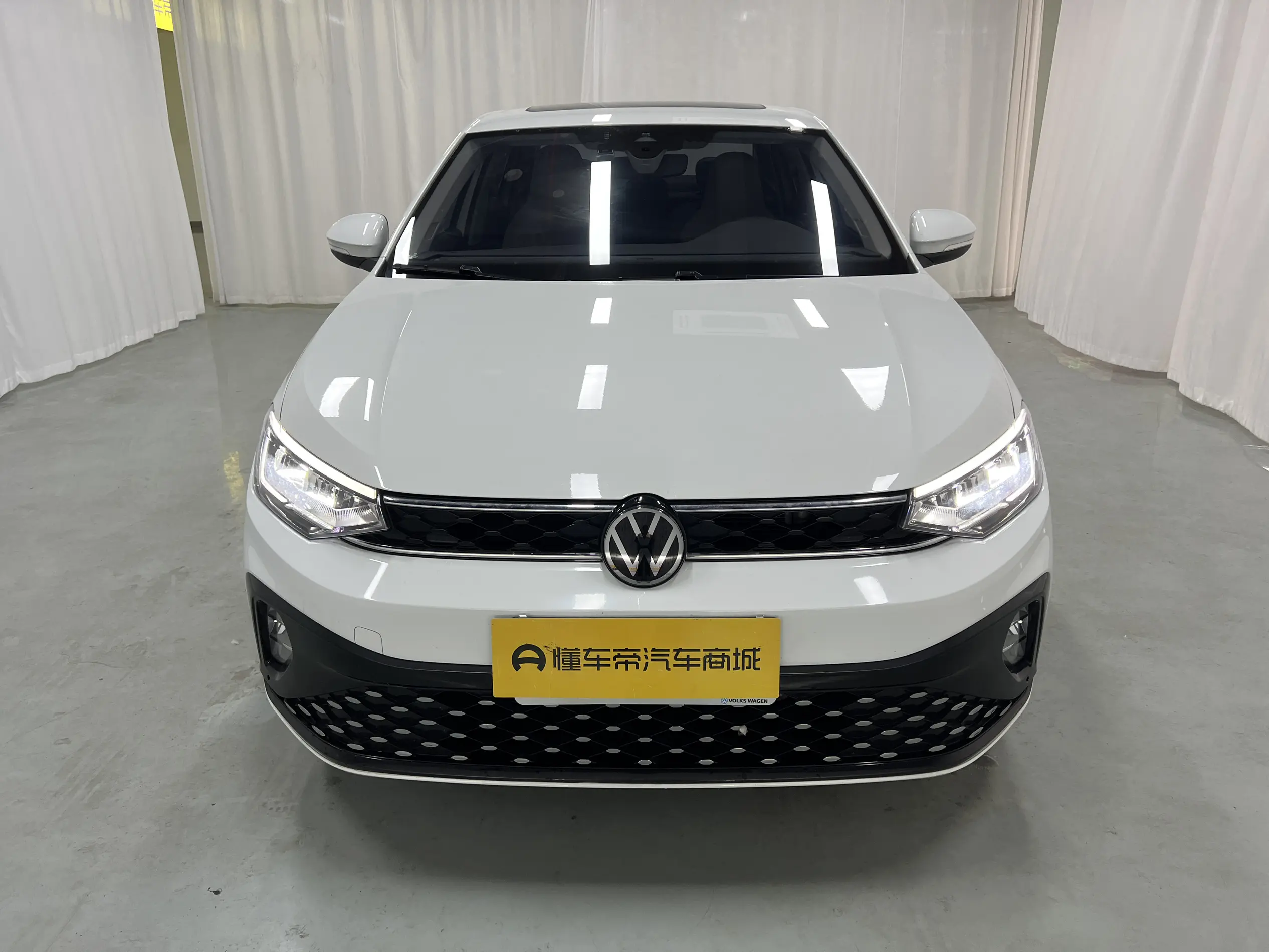 Volkswagen Lavida  из Китая
