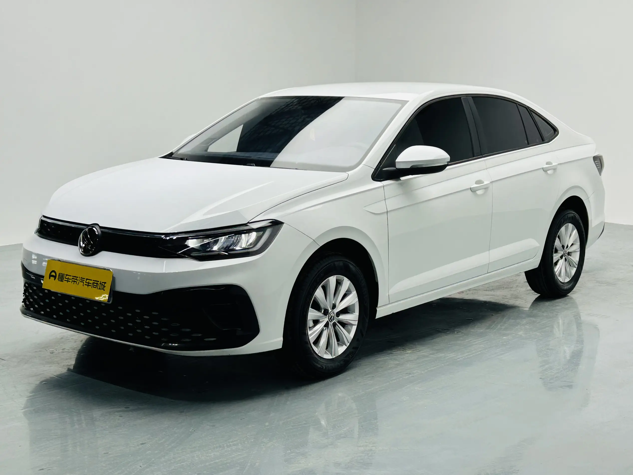 Volkswagen Lavida  из Китая