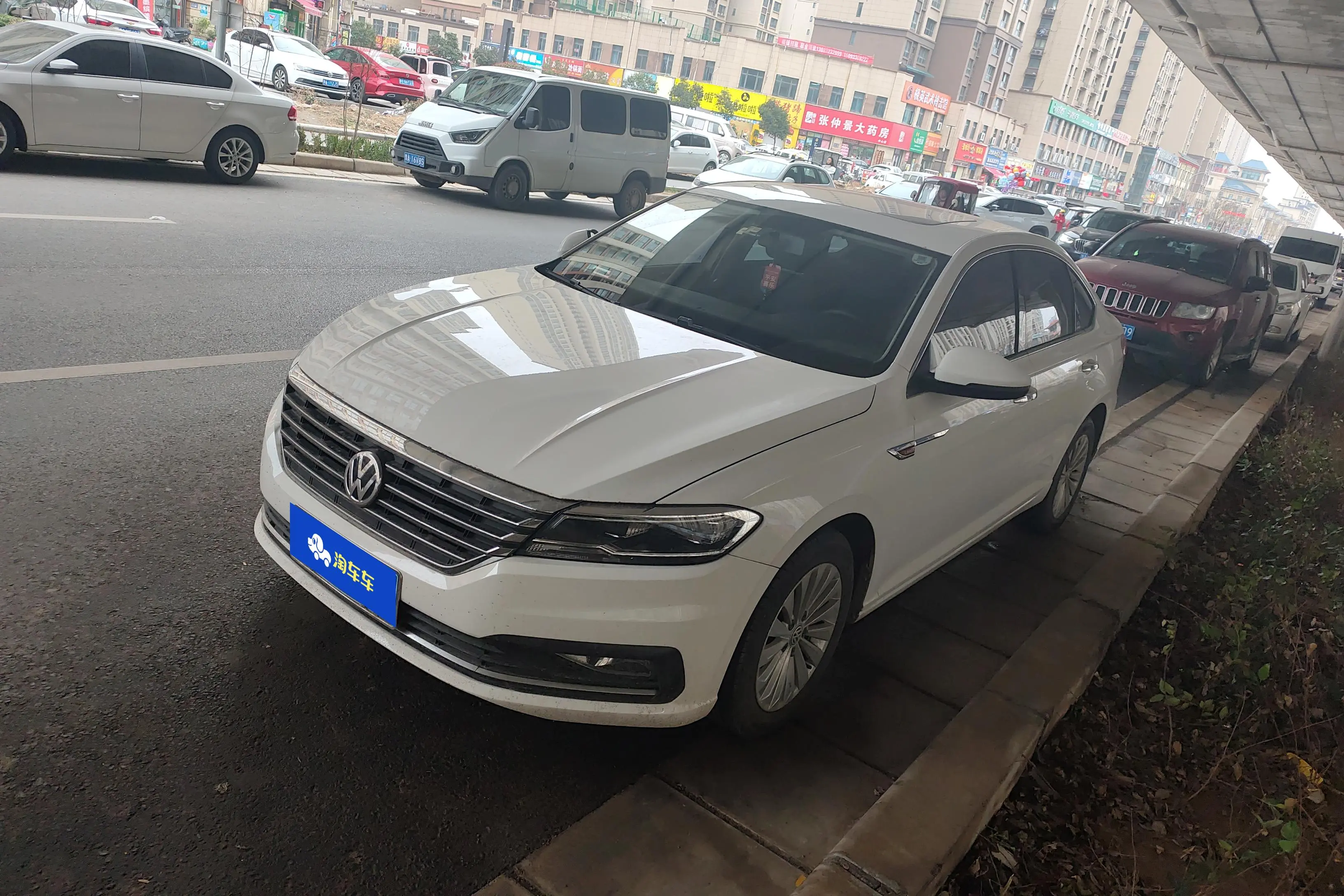 Volkswagen Lavida  из Китая