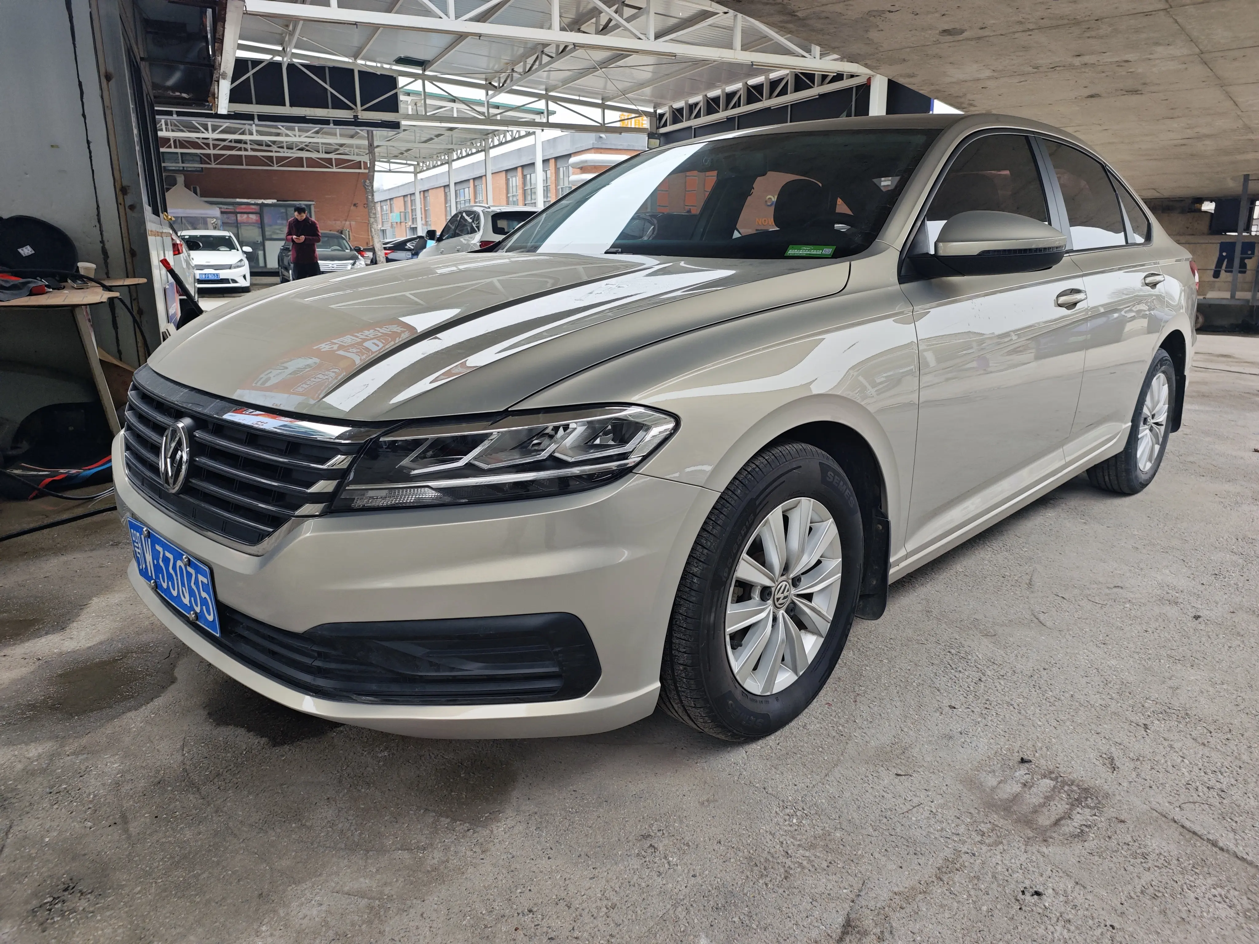 Volkswagen Lavida  из Китая