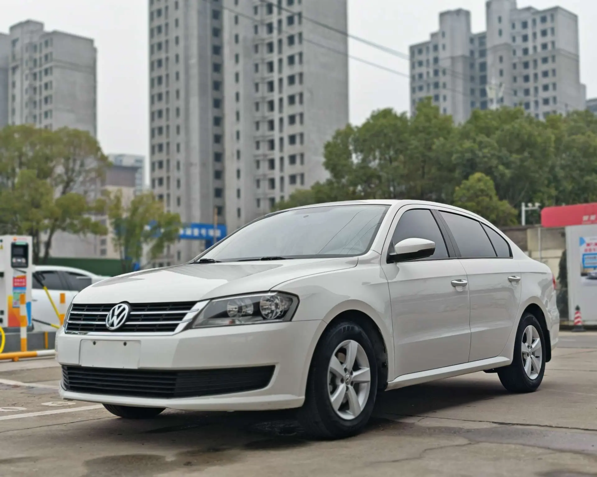 Volkswagen Lavida  из Китая