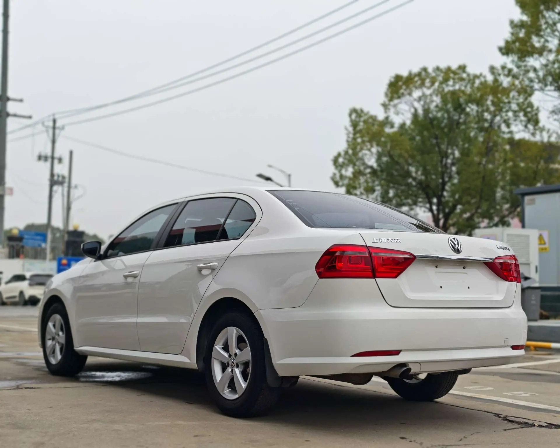 Volkswagen Lavida  из Китая