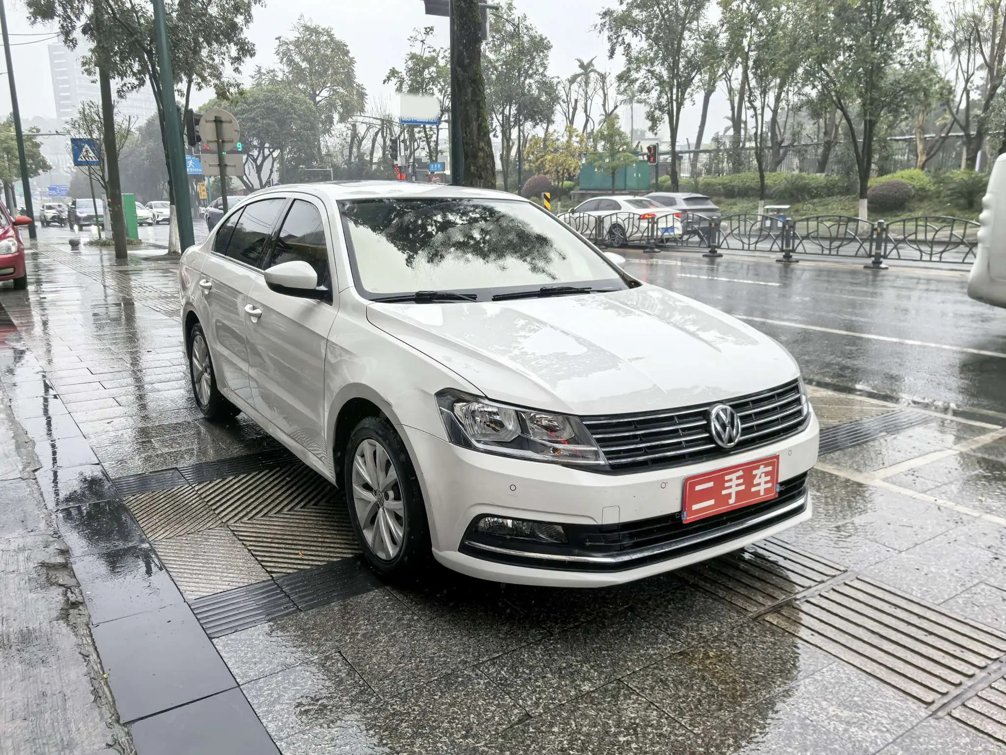 Volkswagen Lavida  из Китая