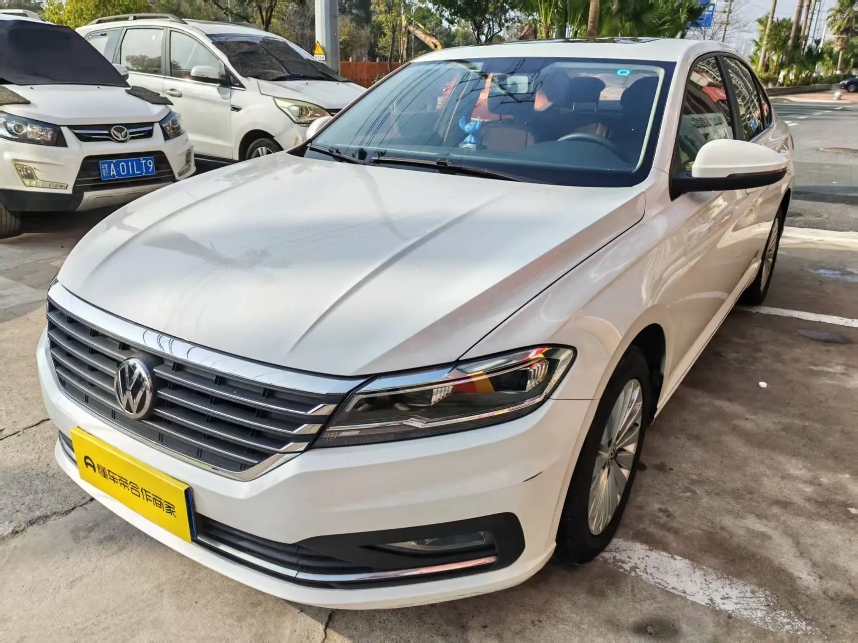 Volkswagen Lavida  из Китая