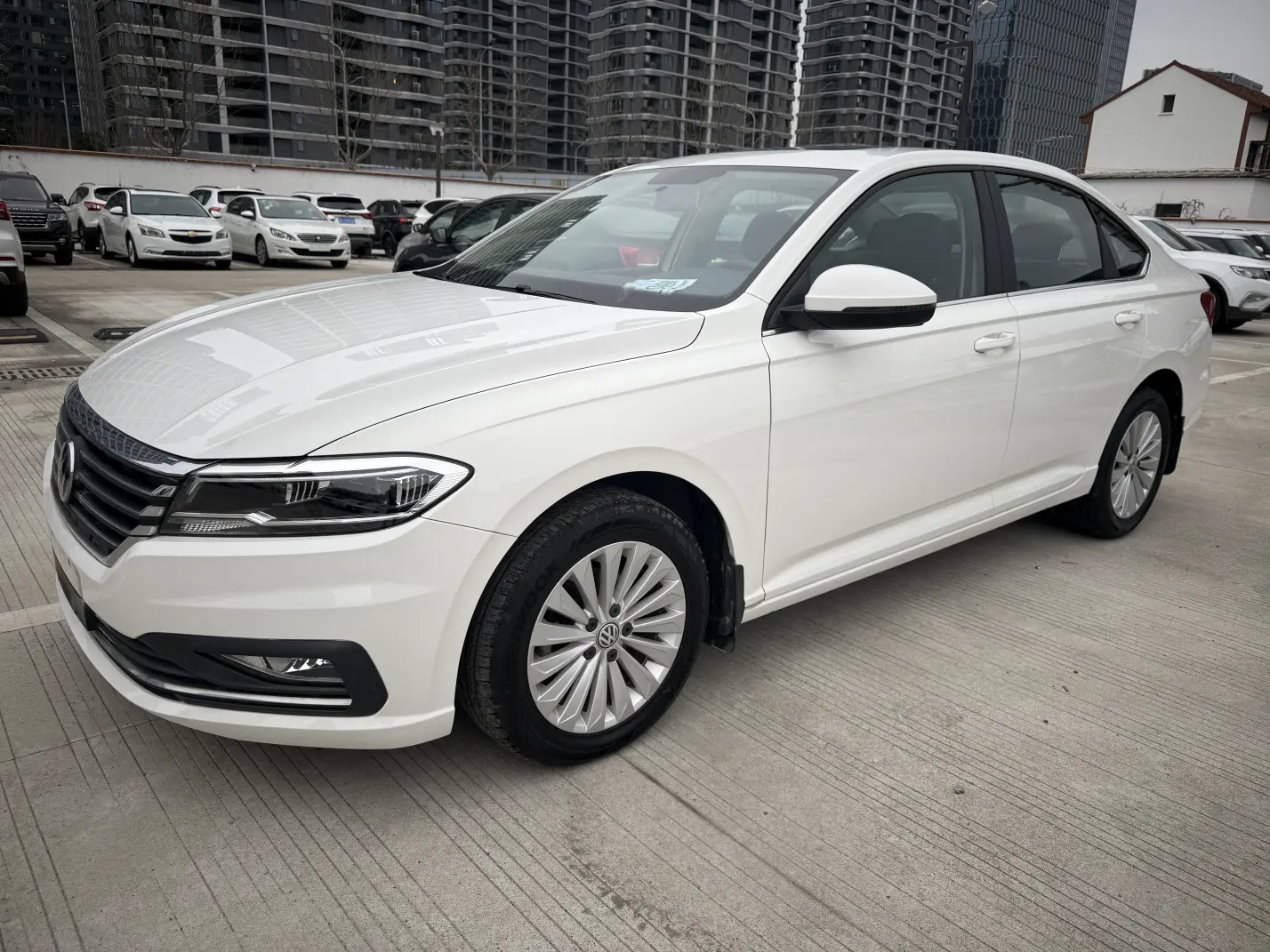 Volkswagen Lavida  из Китая