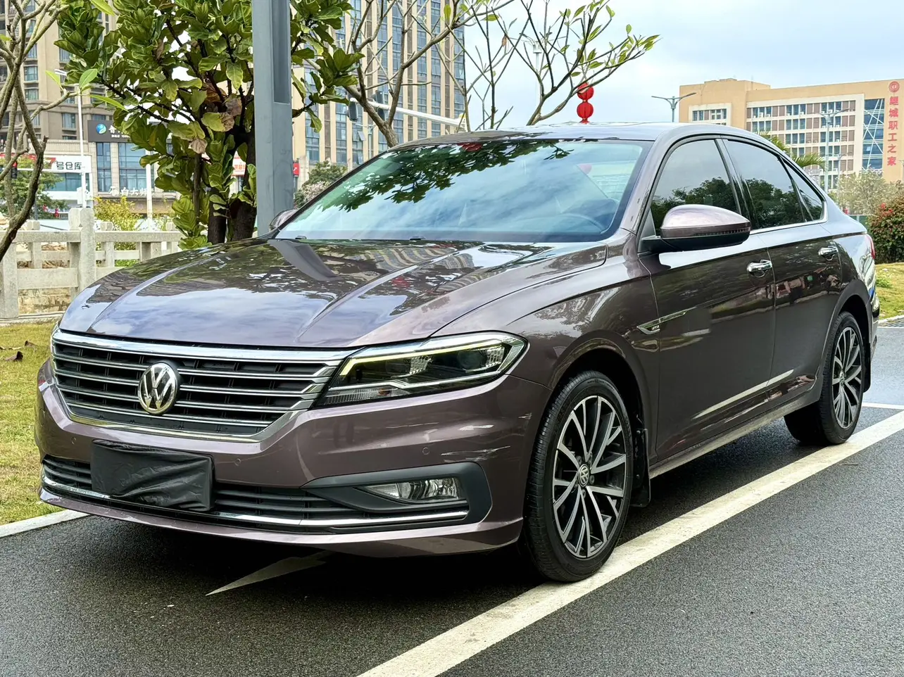 Volkswagen Lavida  из Китая