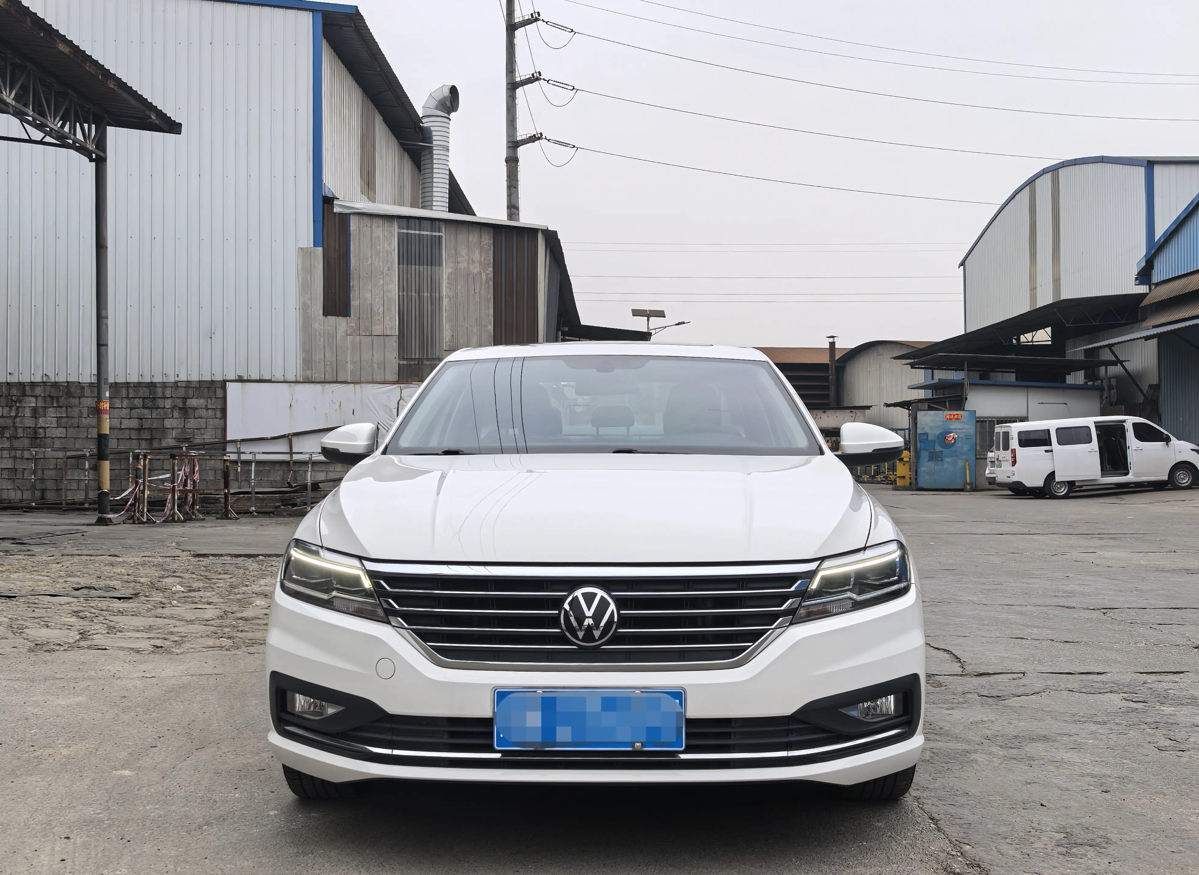 Volkswagen Lavida  из Китая