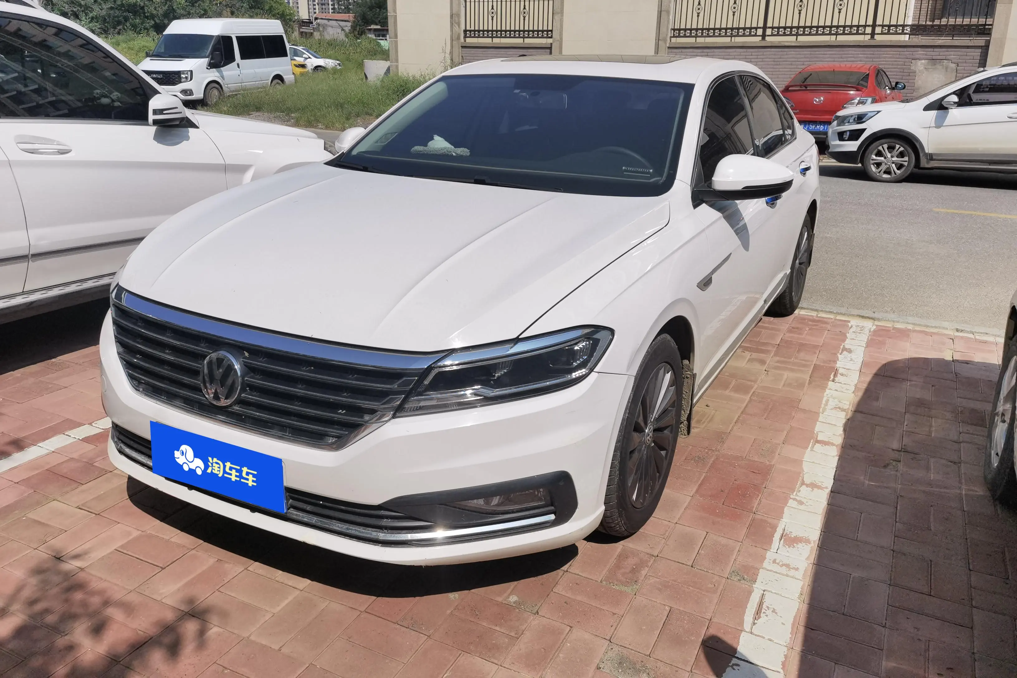 Volkswagen Lavida  из Китая