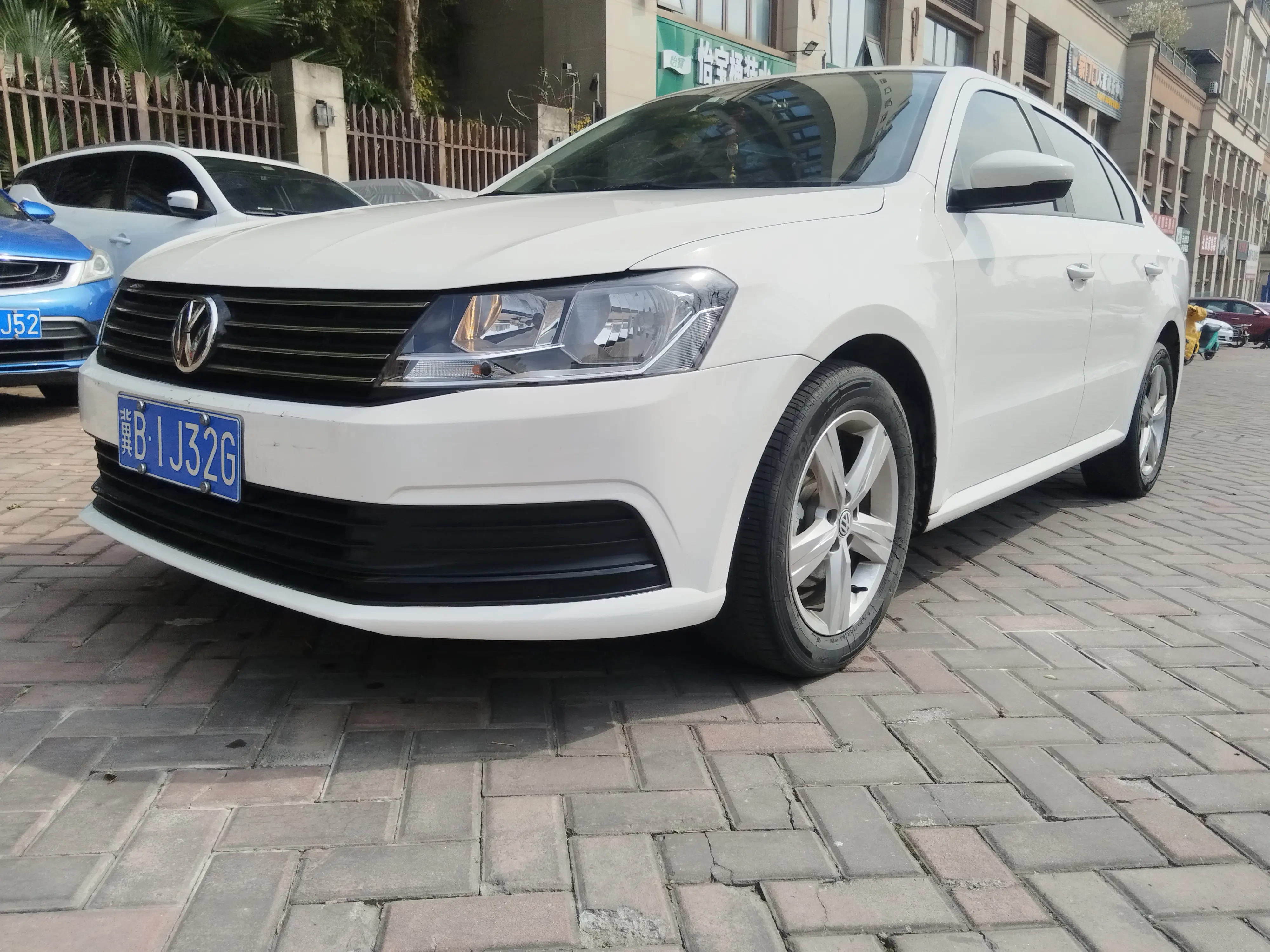 Volkswagen Lavida  из Китая