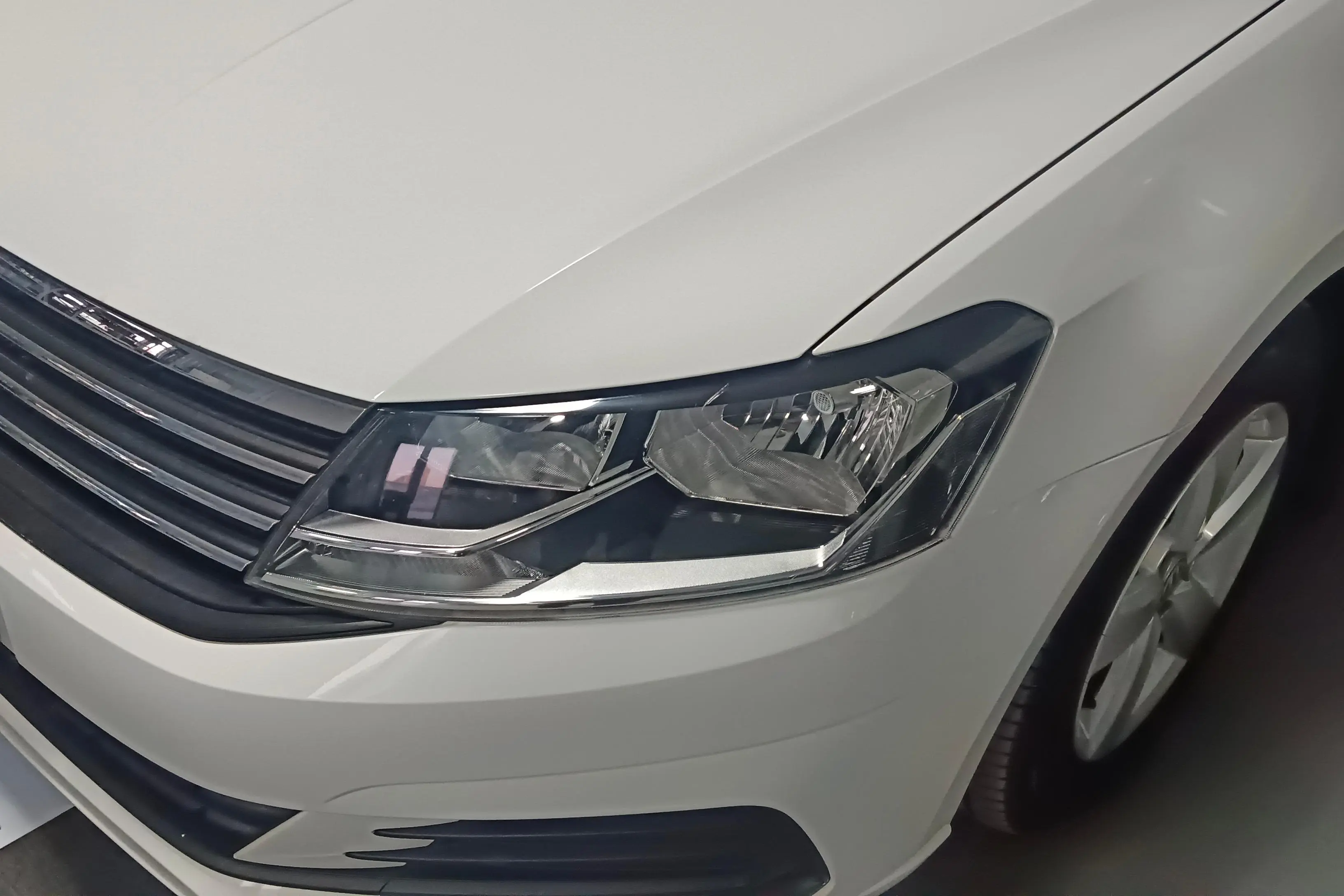 Volkswagen Lavida  из Китая