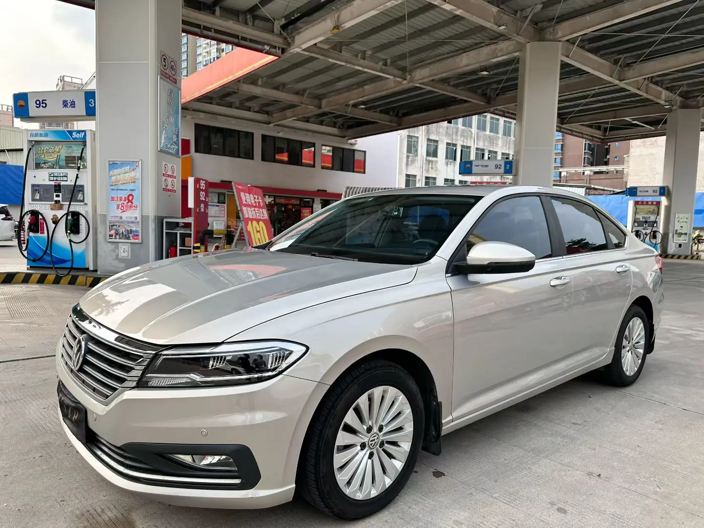 Volkswagen Lavida  из Китая