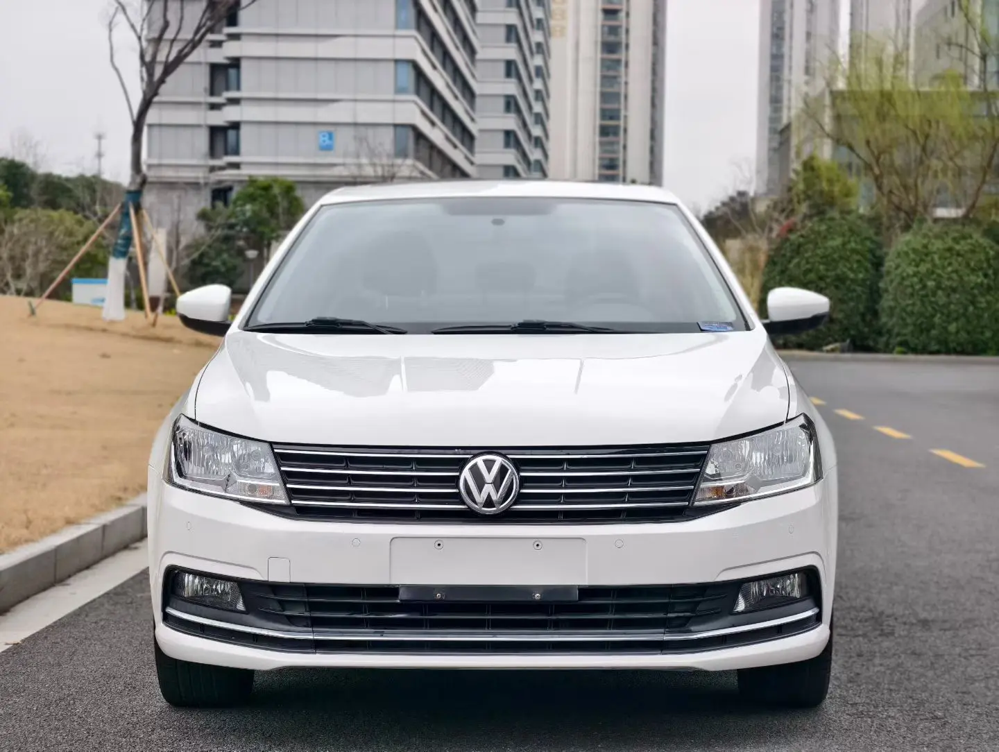 Volkswagen Lavida  из Китая