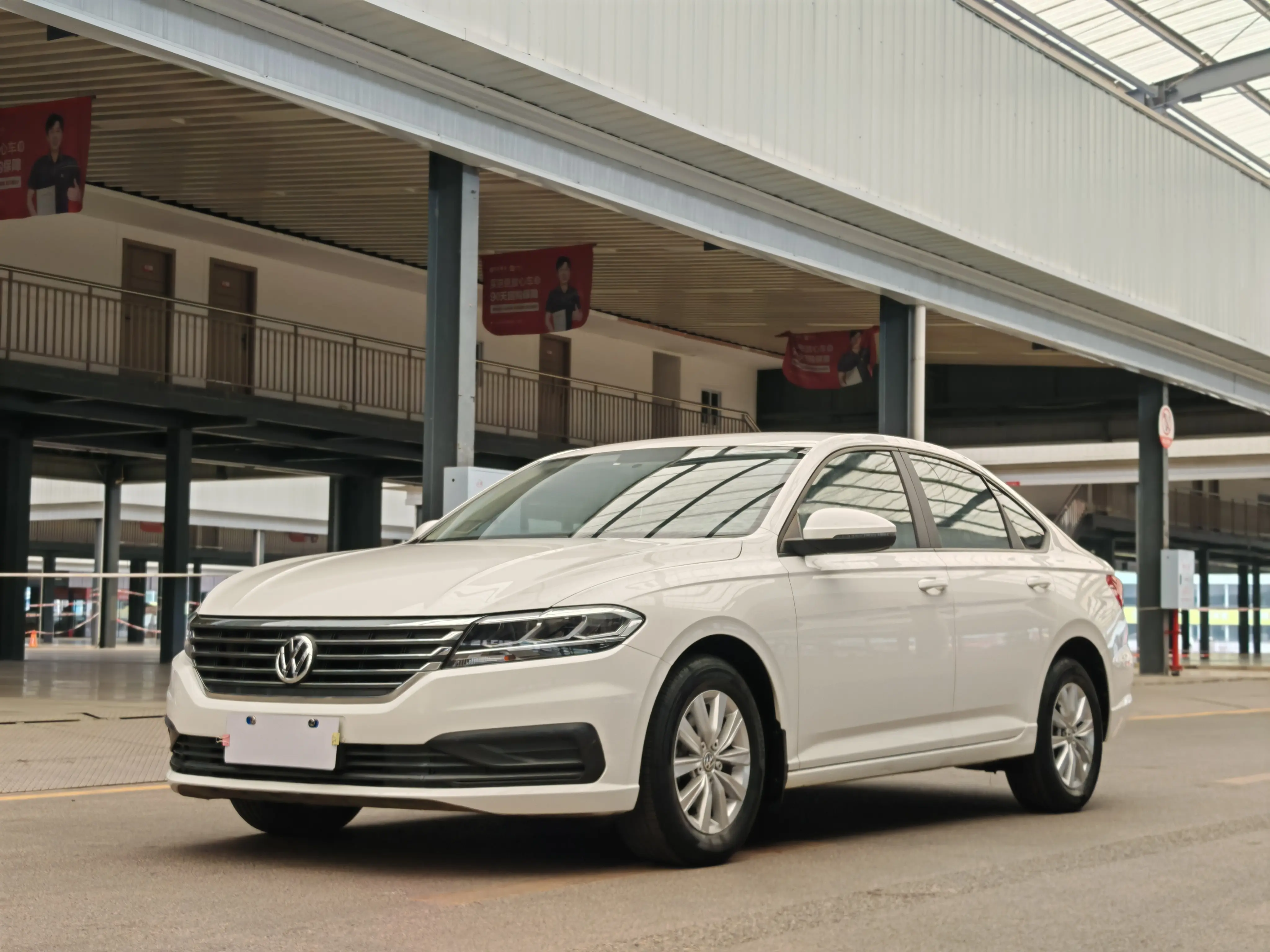 Volkswagen Lavida  из Китая