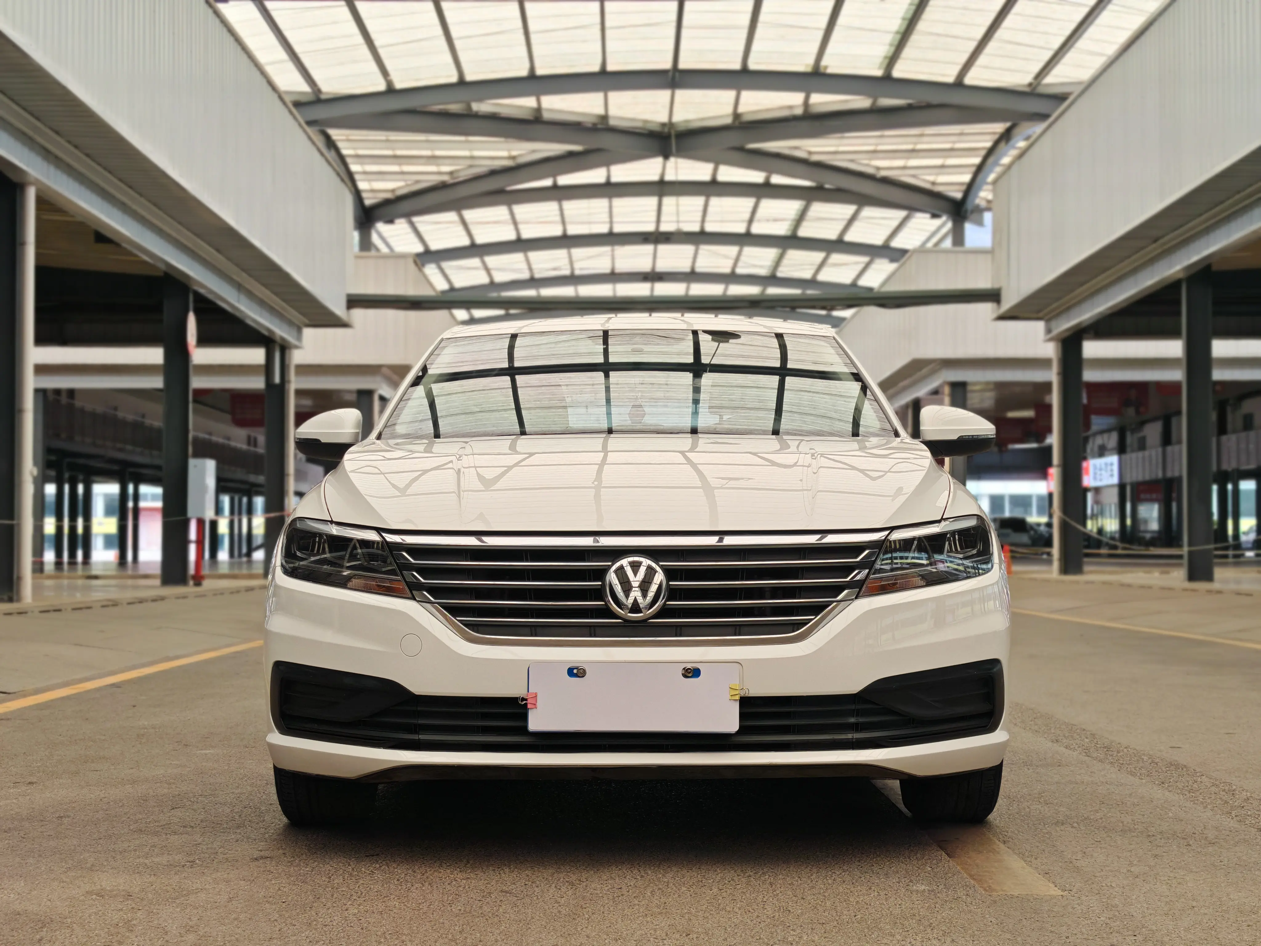 Volkswagen Lavida  из Китая