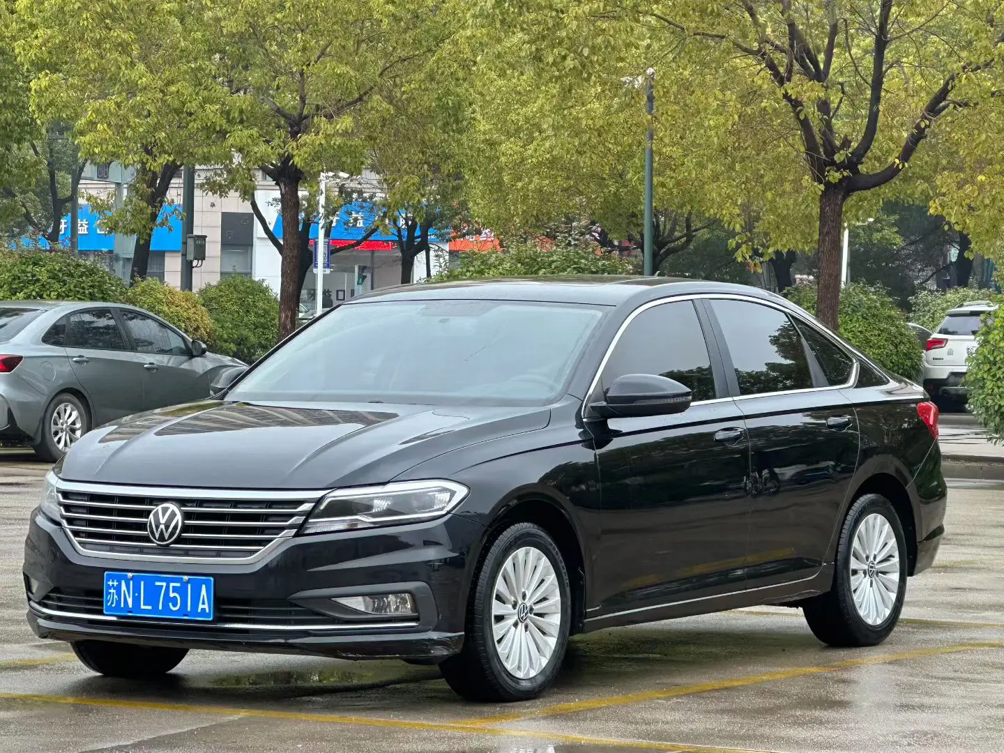 Volkswagen Lavida  из Китая