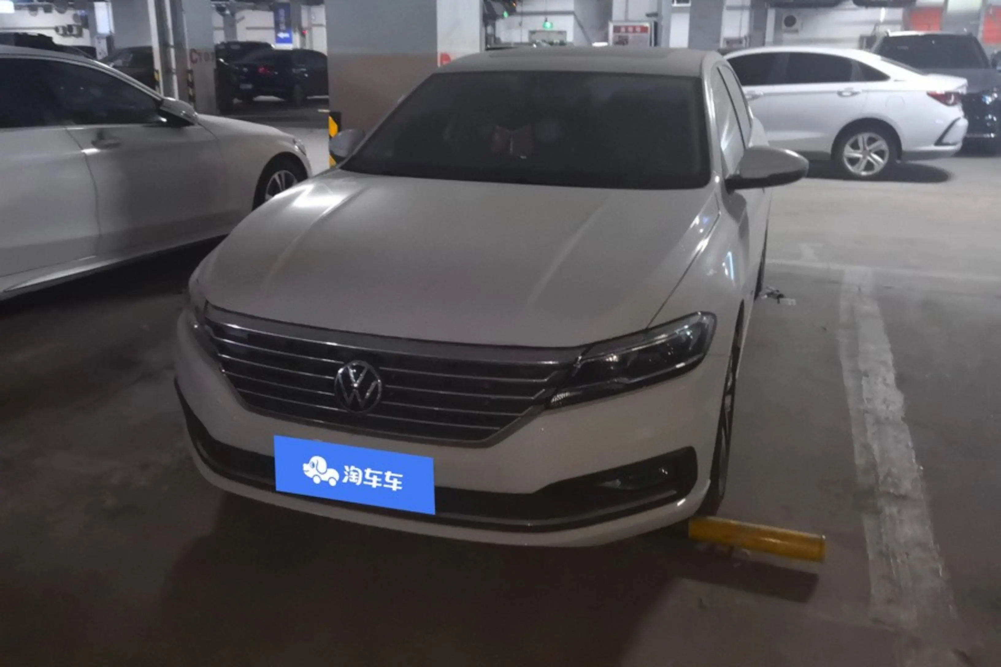 Volkswagen Lavida  из Китая