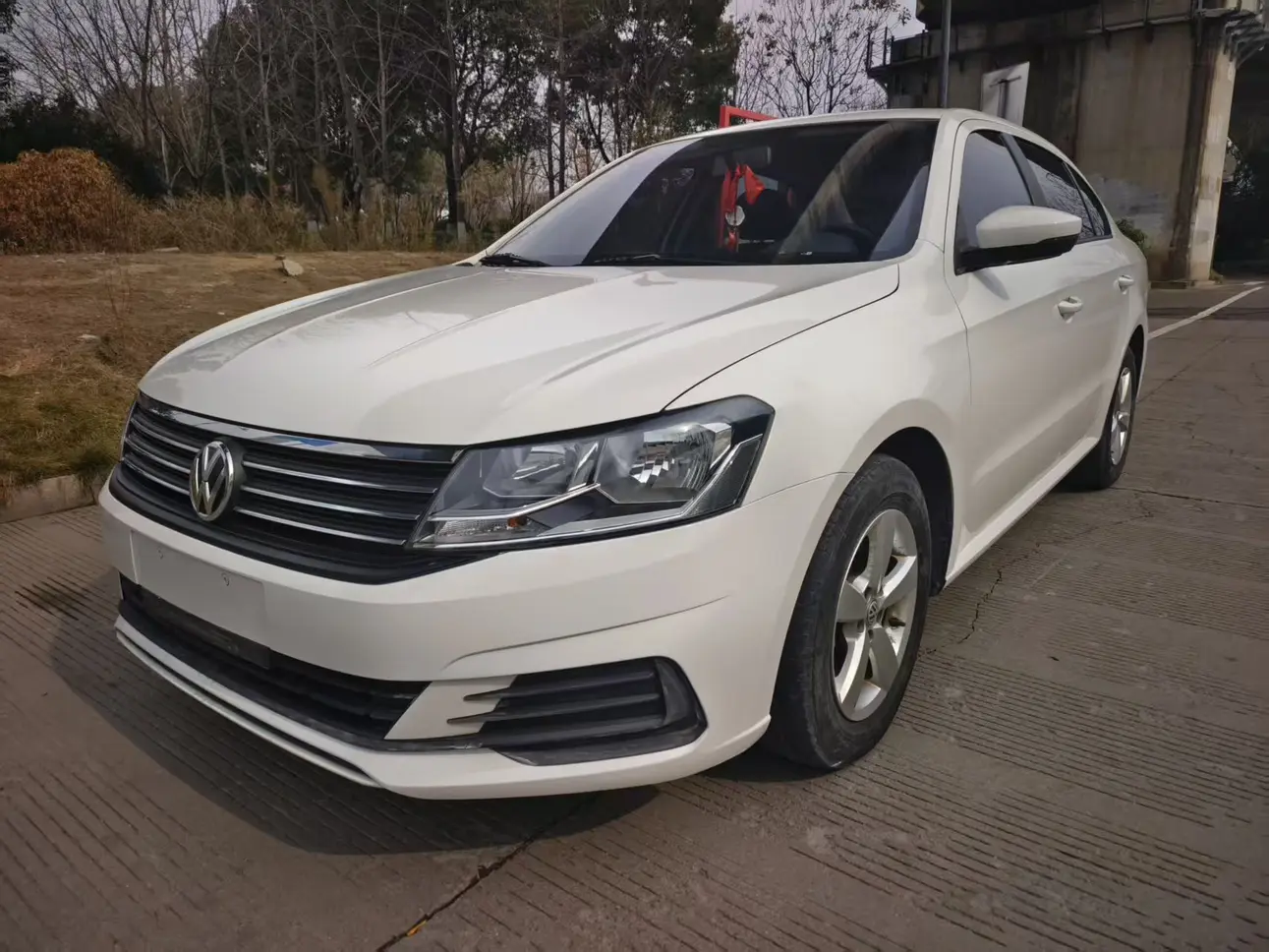 Volkswagen Lavida  из Китая