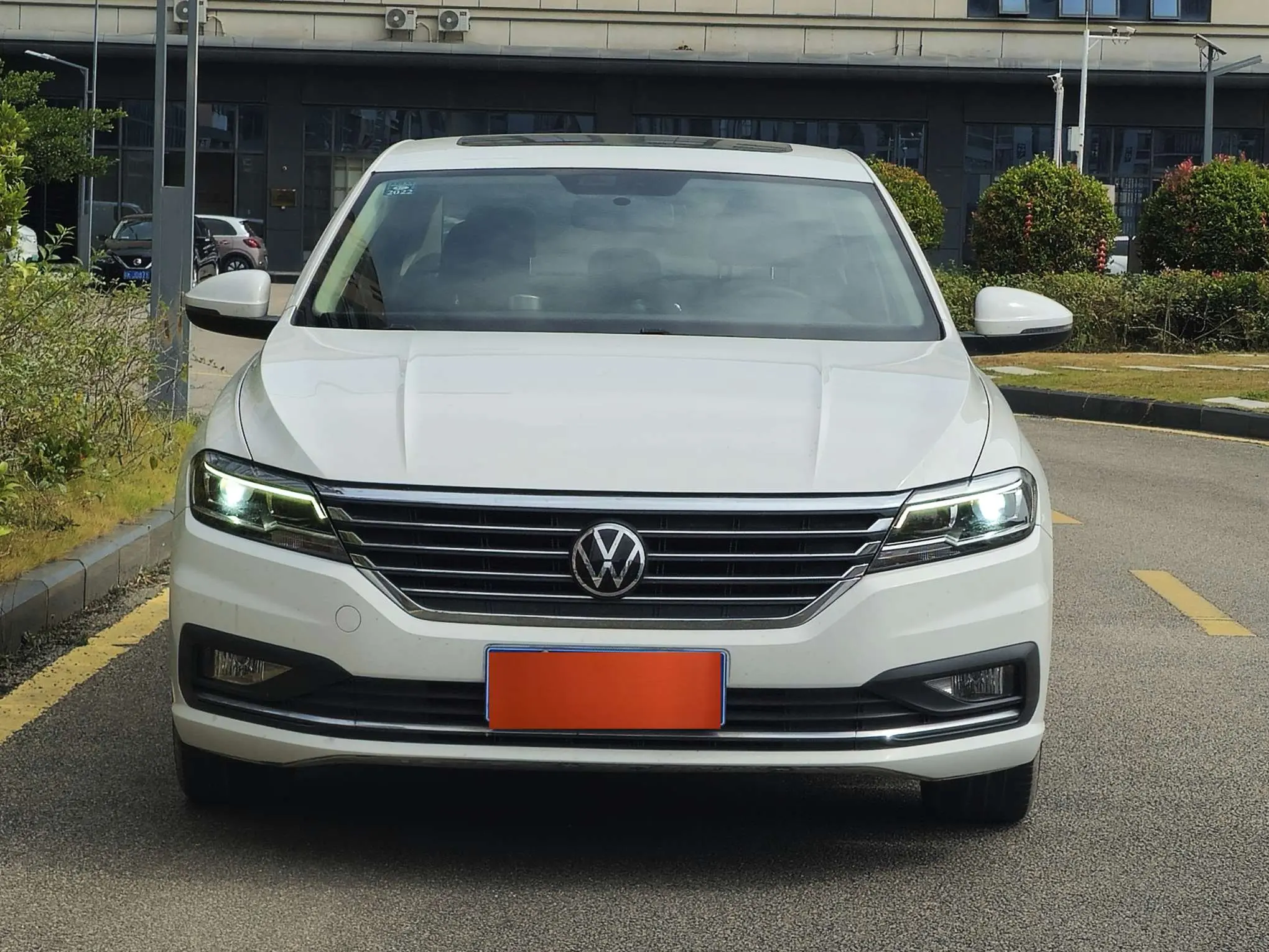 Volkswagen Lavida  из Китая