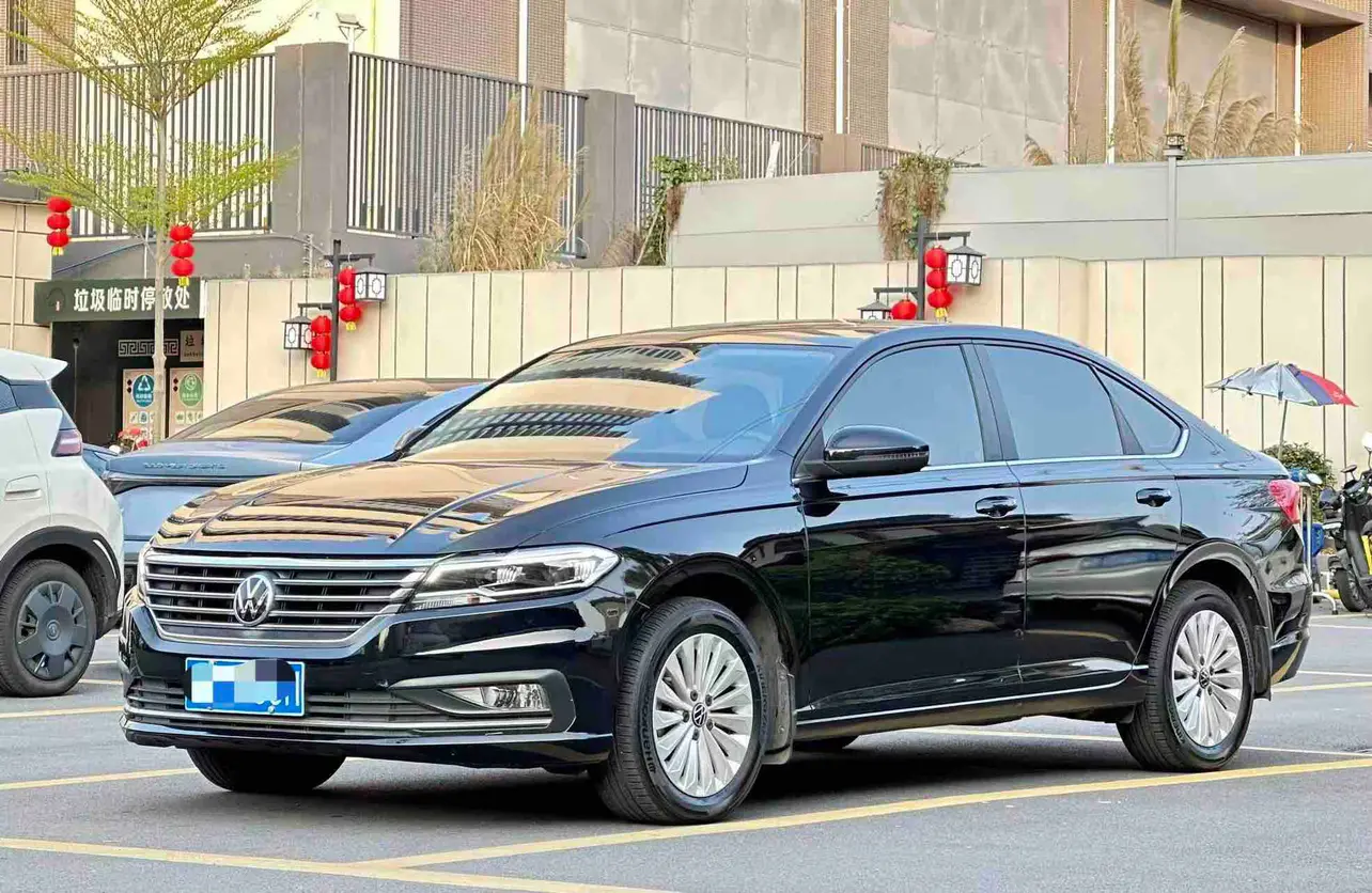 Volkswagen Lavida  из Китая
