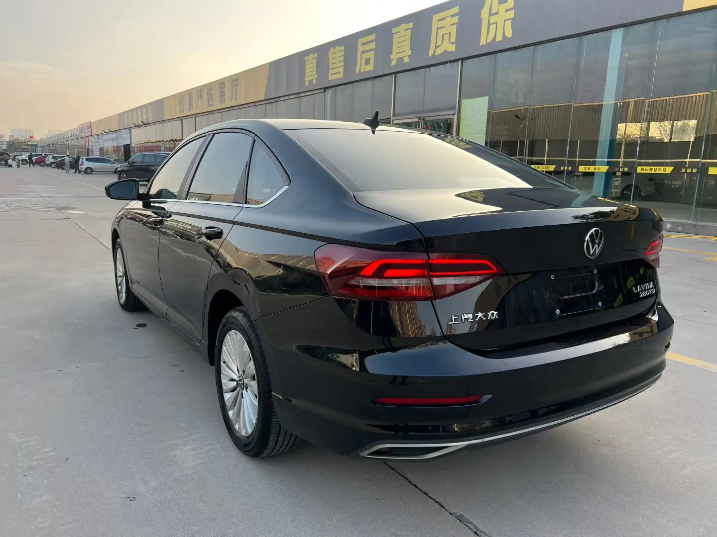 Volkswagen Lavida  из Китая