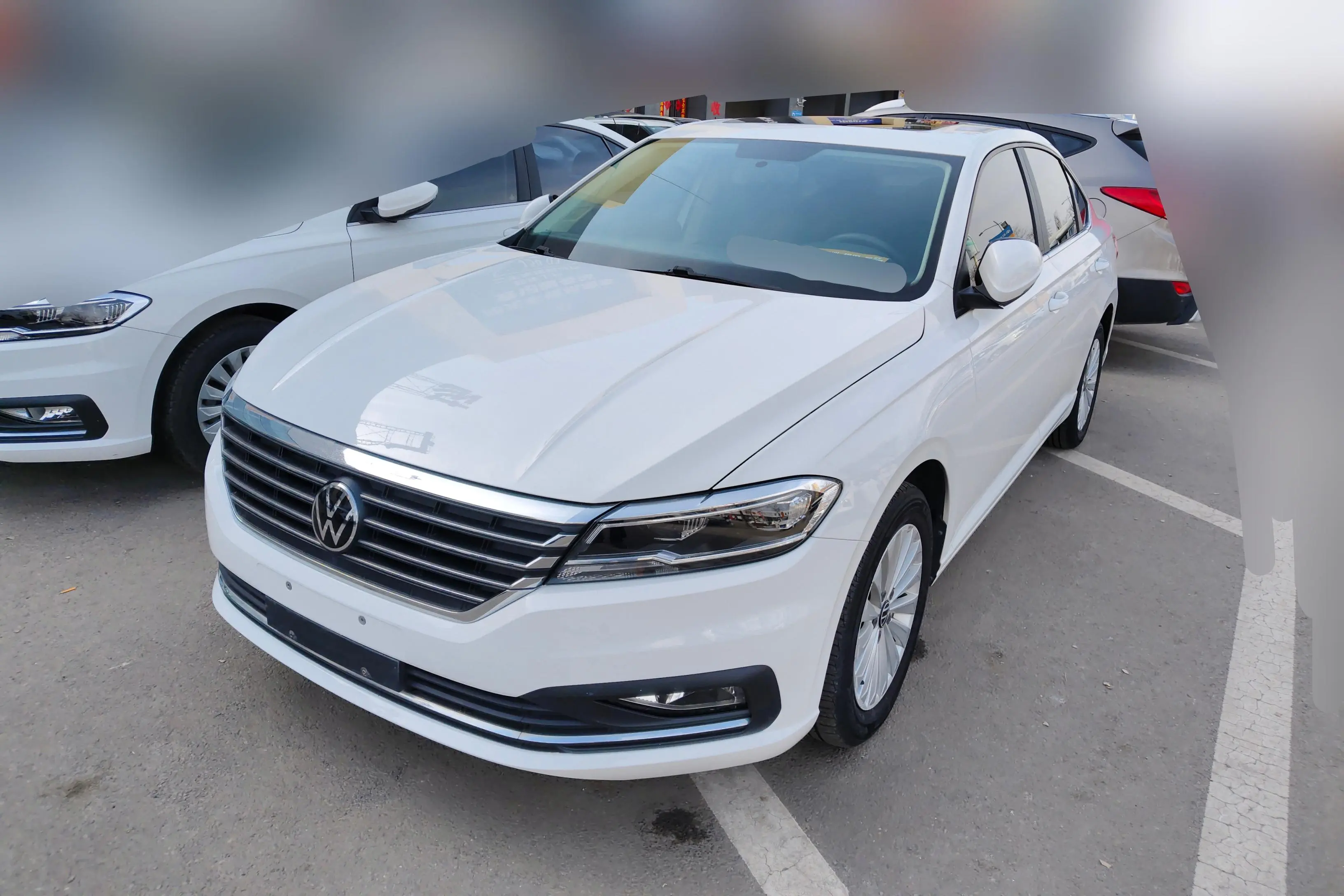 Volkswagen Lavida  из Китая