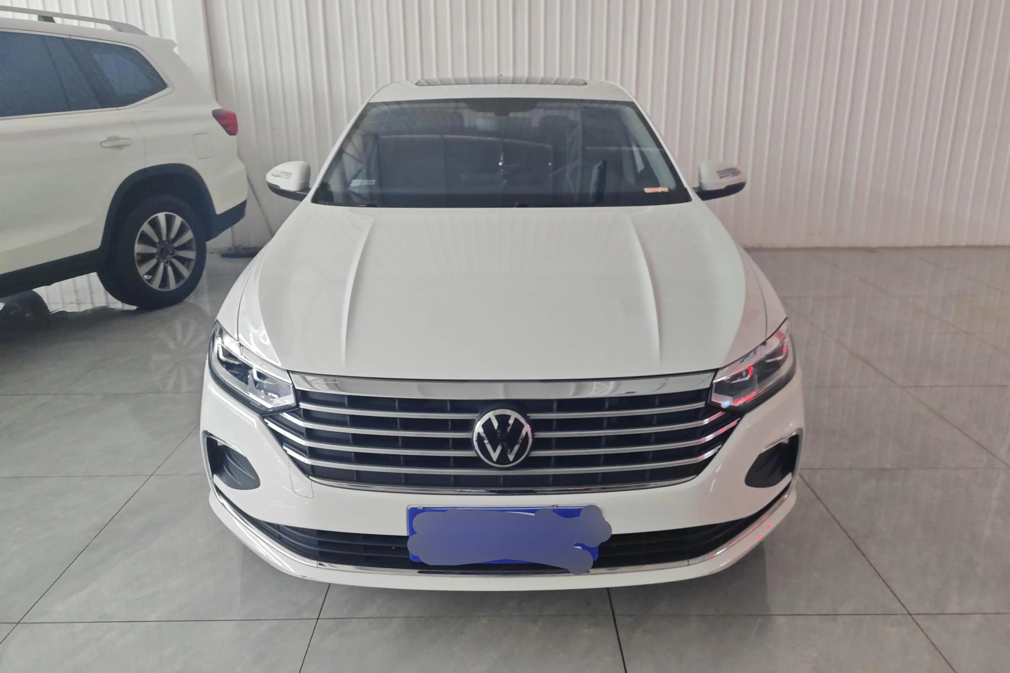 Volkswagen Lavida  из Китая