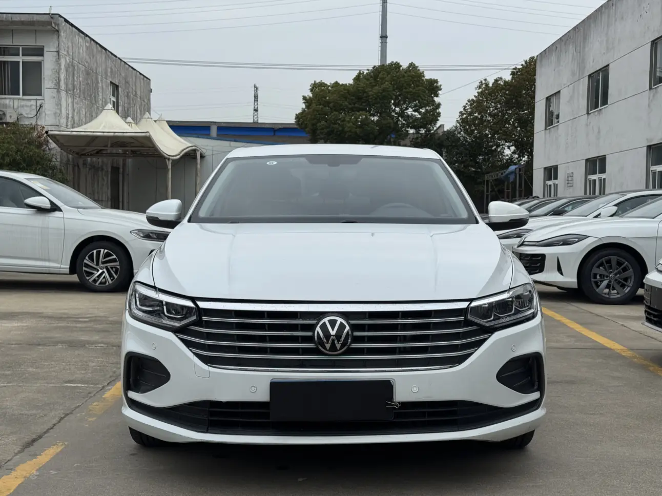 Volkswagen Lavida  из Китая