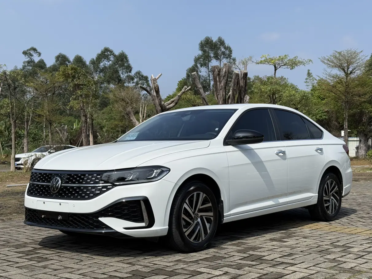 Volkswagen Lavida  из Китая