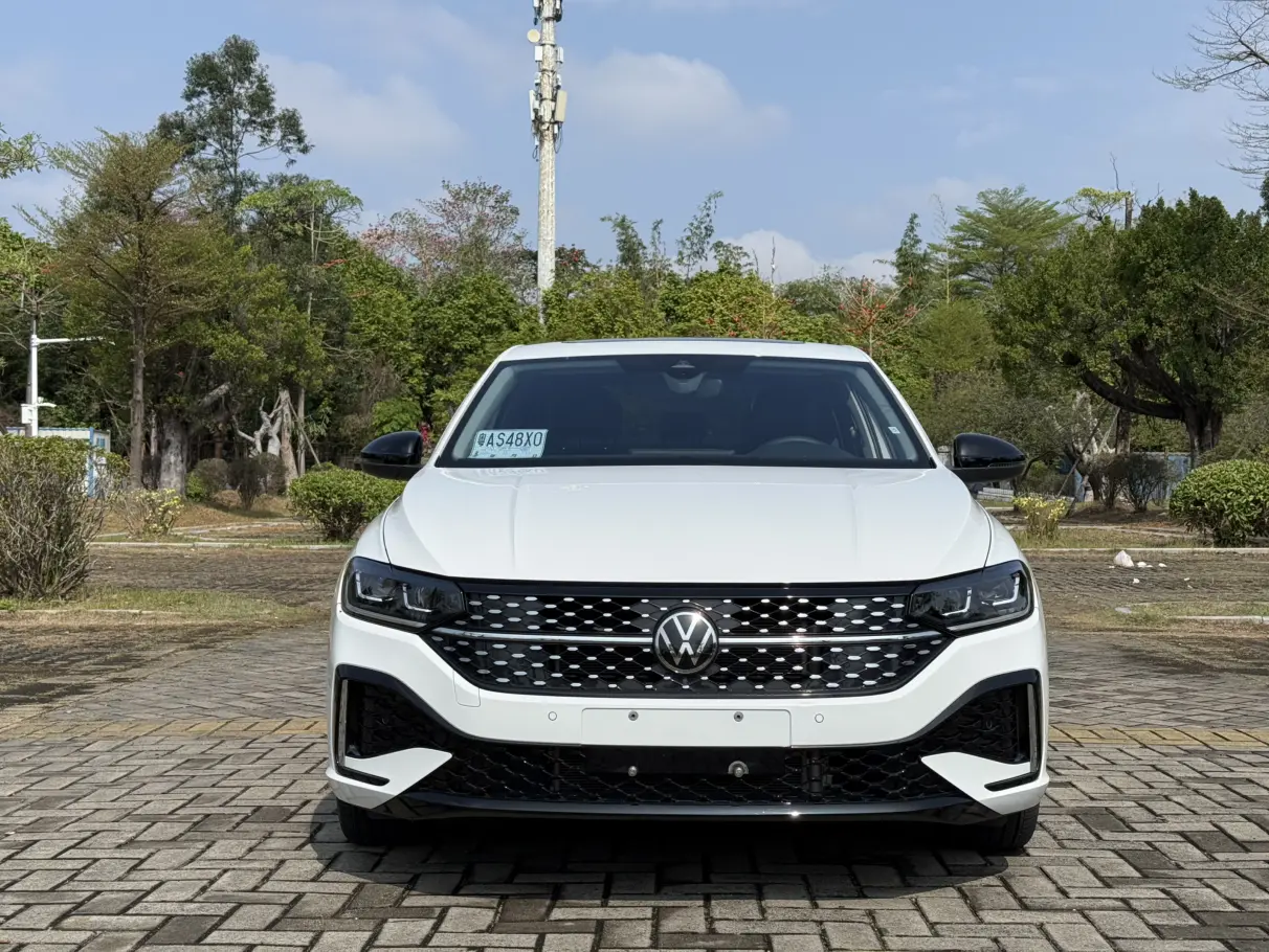 Volkswagen Lavida  из Китая