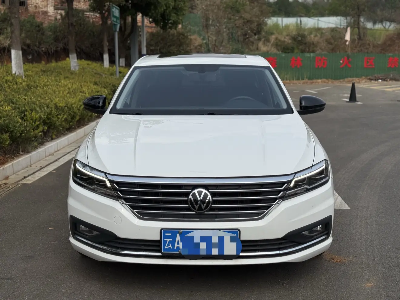 Volkswagen Lavida  из Китая